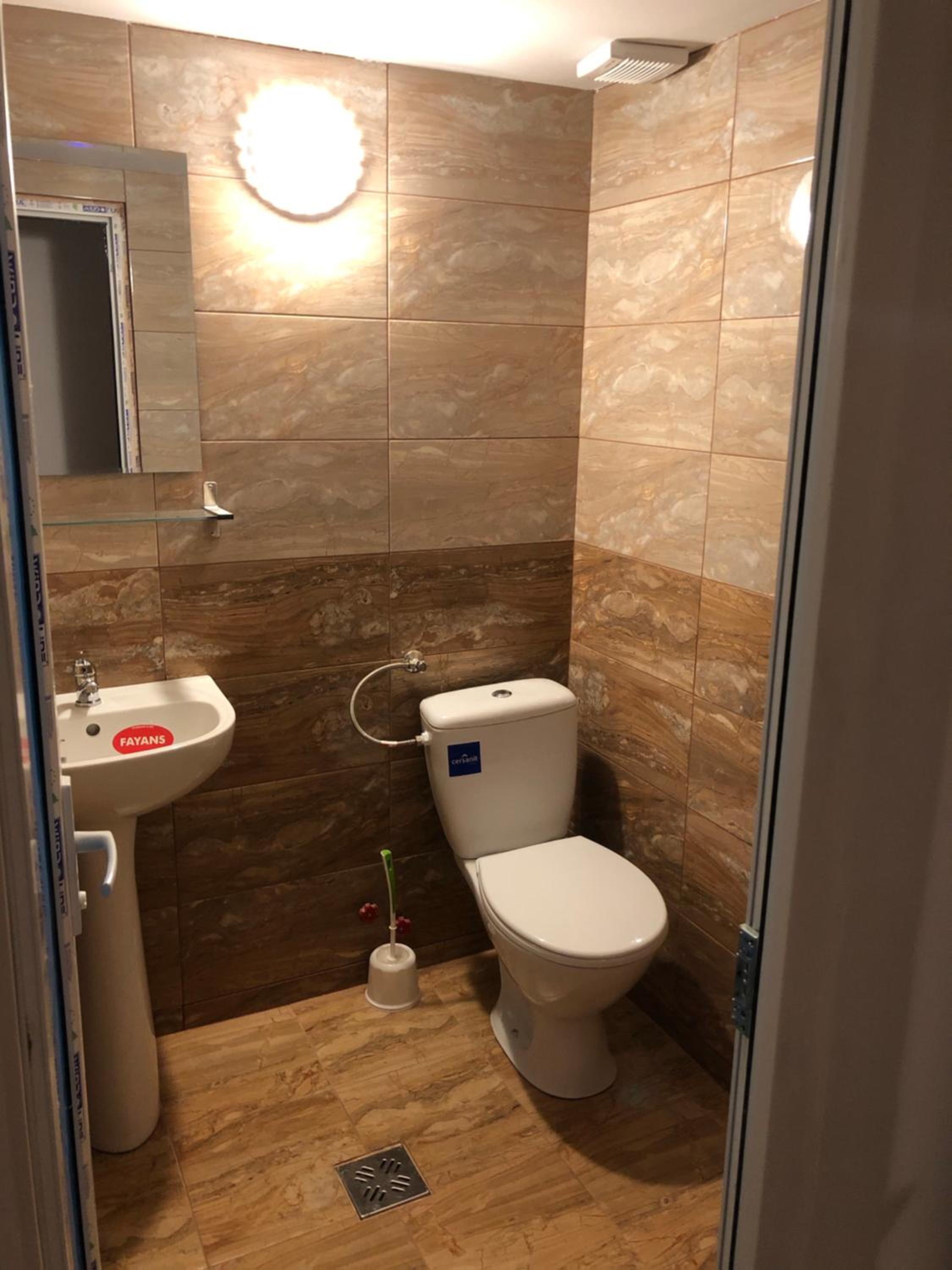 Double Room with Private Bathroom photo 1