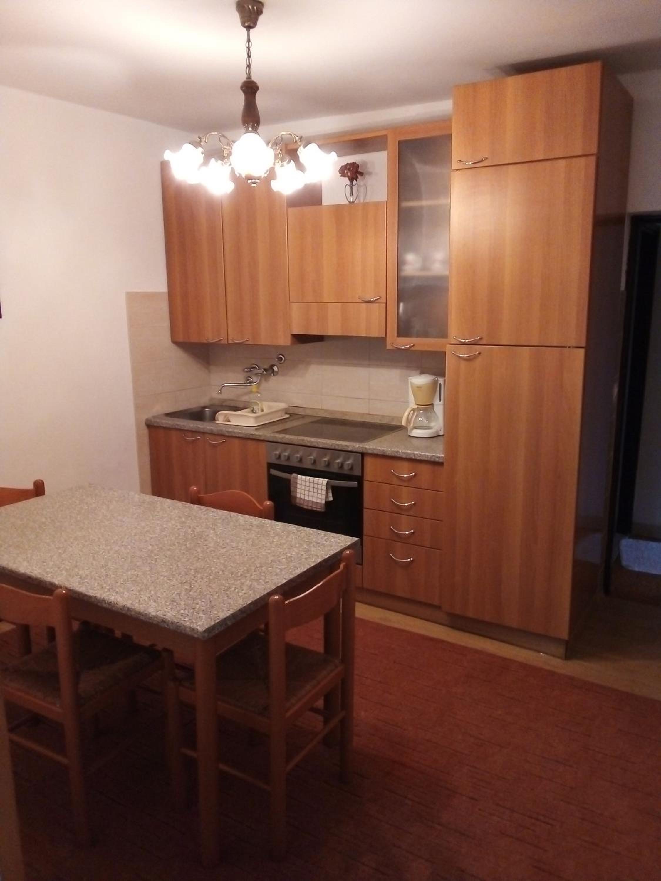 Apartment with Balcony - Photo 10