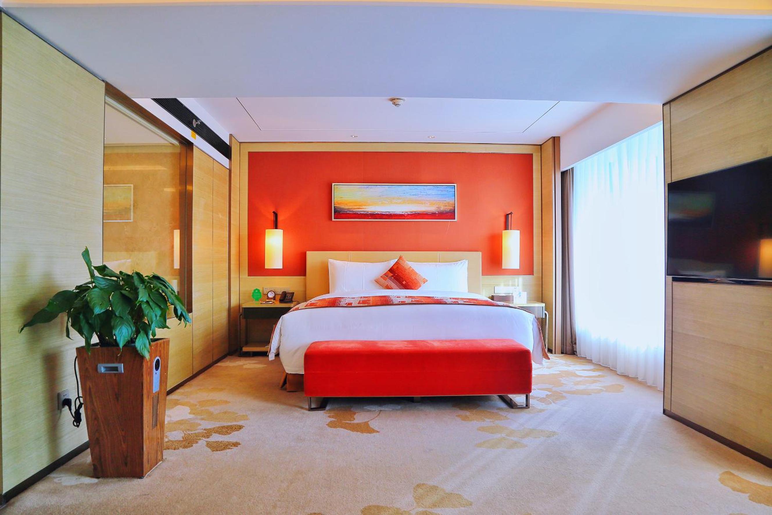 City View Deluxe King-bed Room