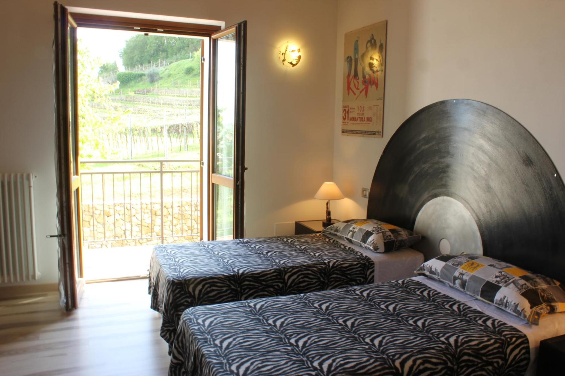 Double or Twin Room with Extra Bed photo 2