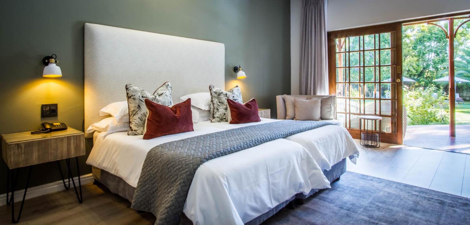 Superior Room – King or Twin - Photo 2