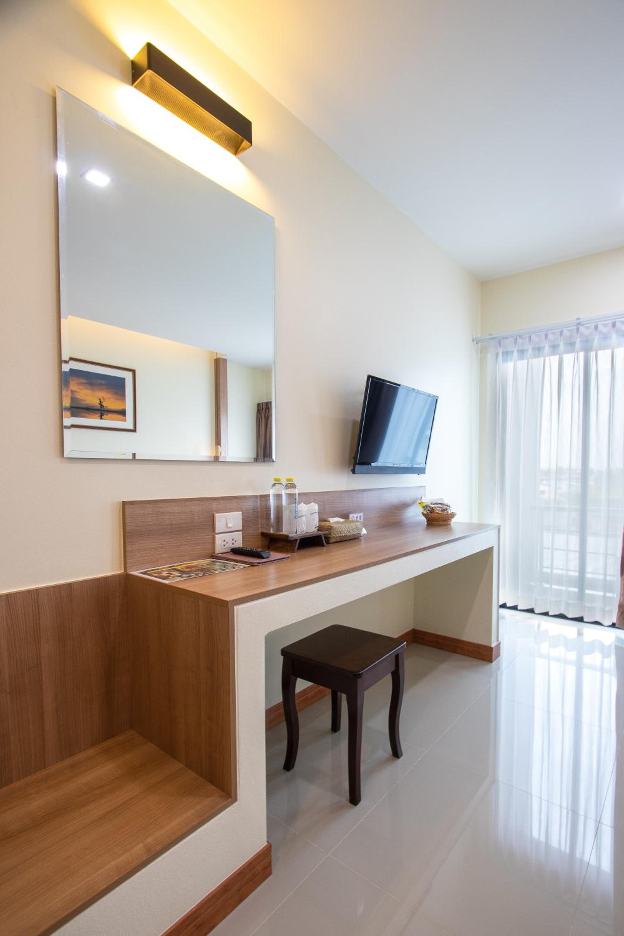 Superior Twin Room - Photo 8