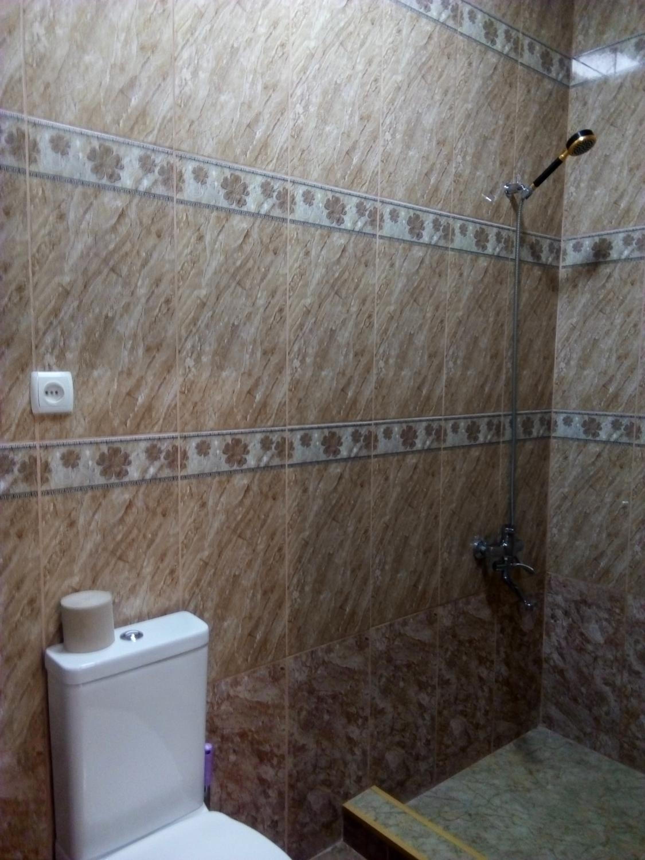 Family Room with Private Bathroom photo 1