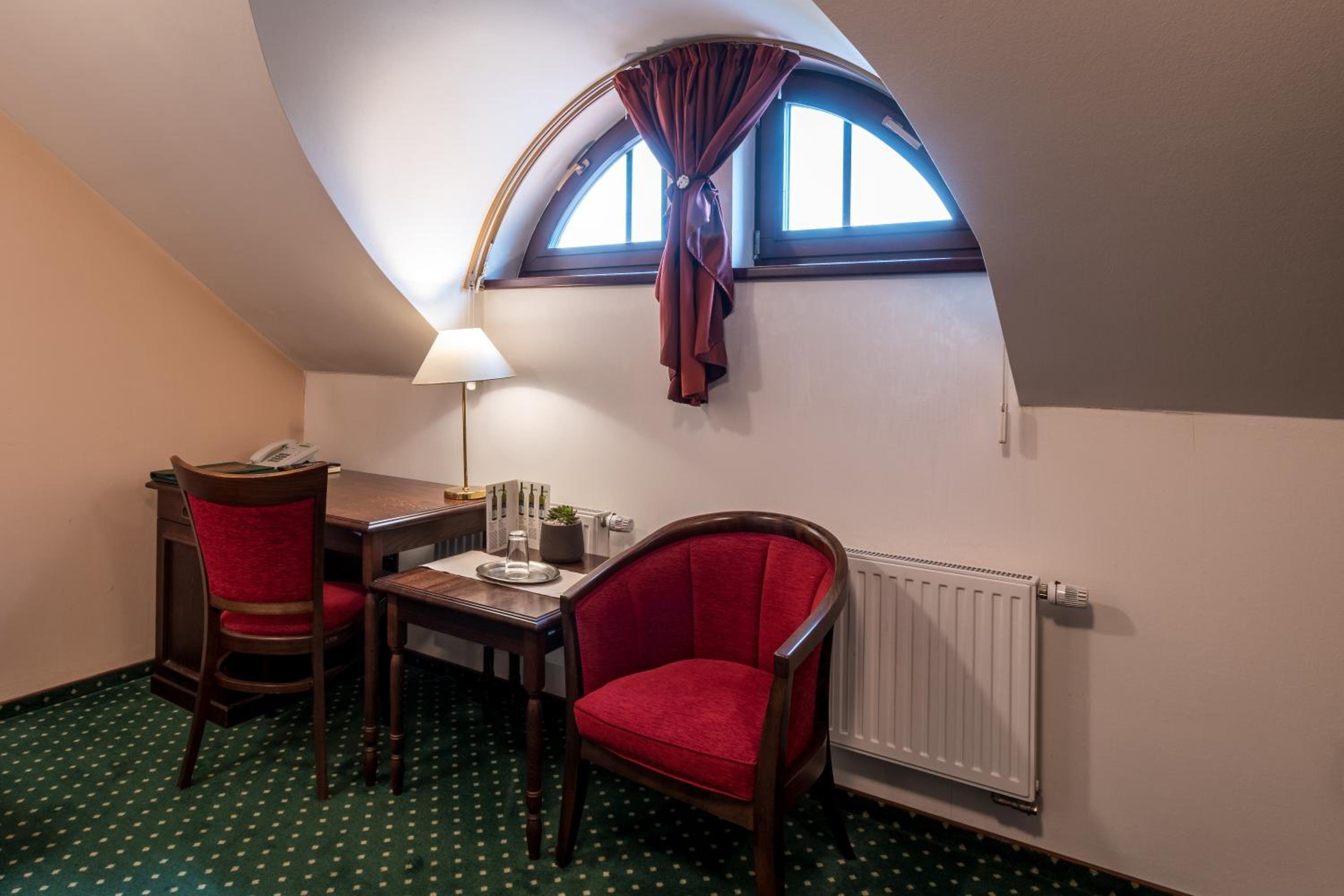 Single Room photo 1