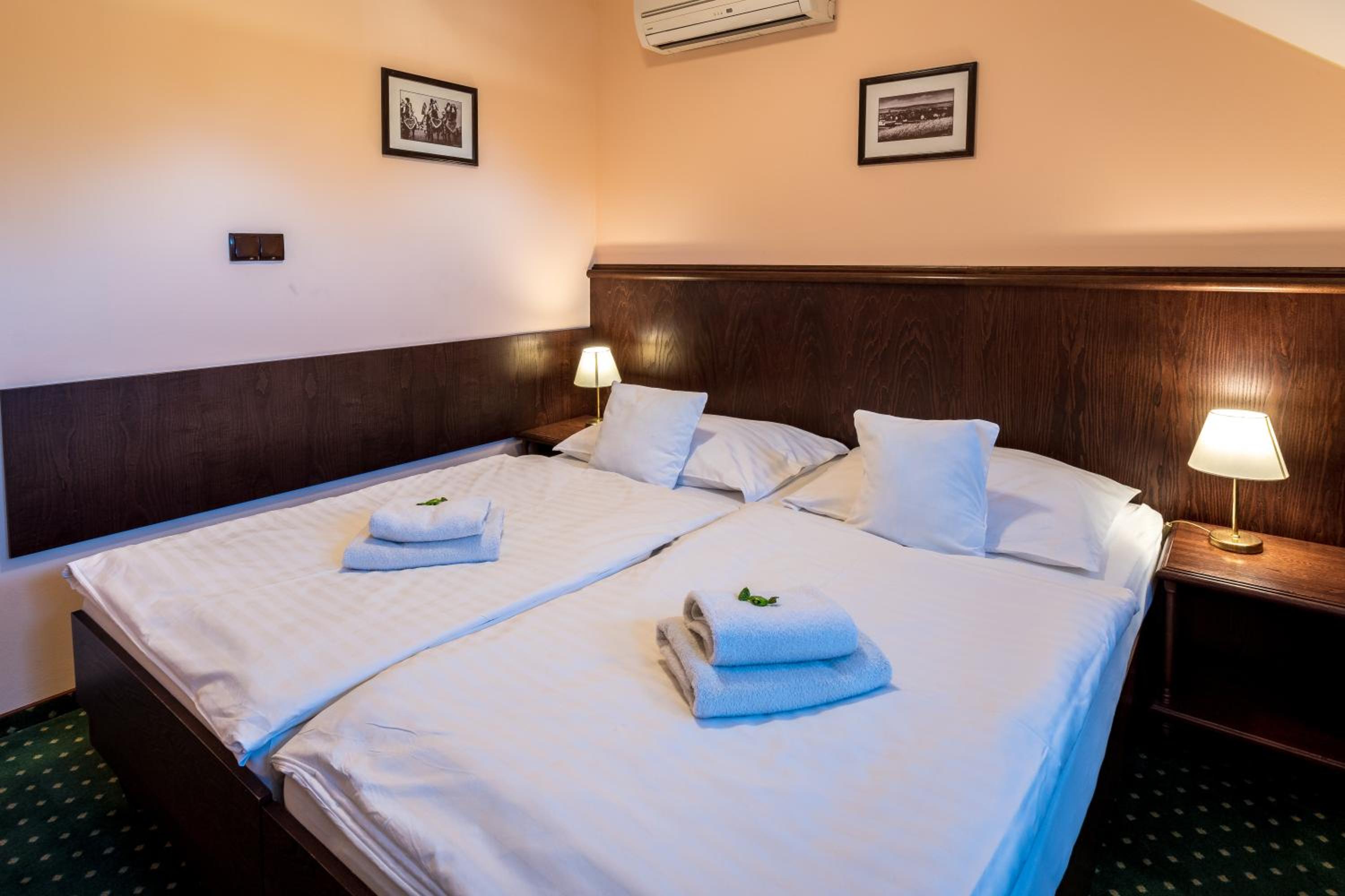 Double Room photo 3