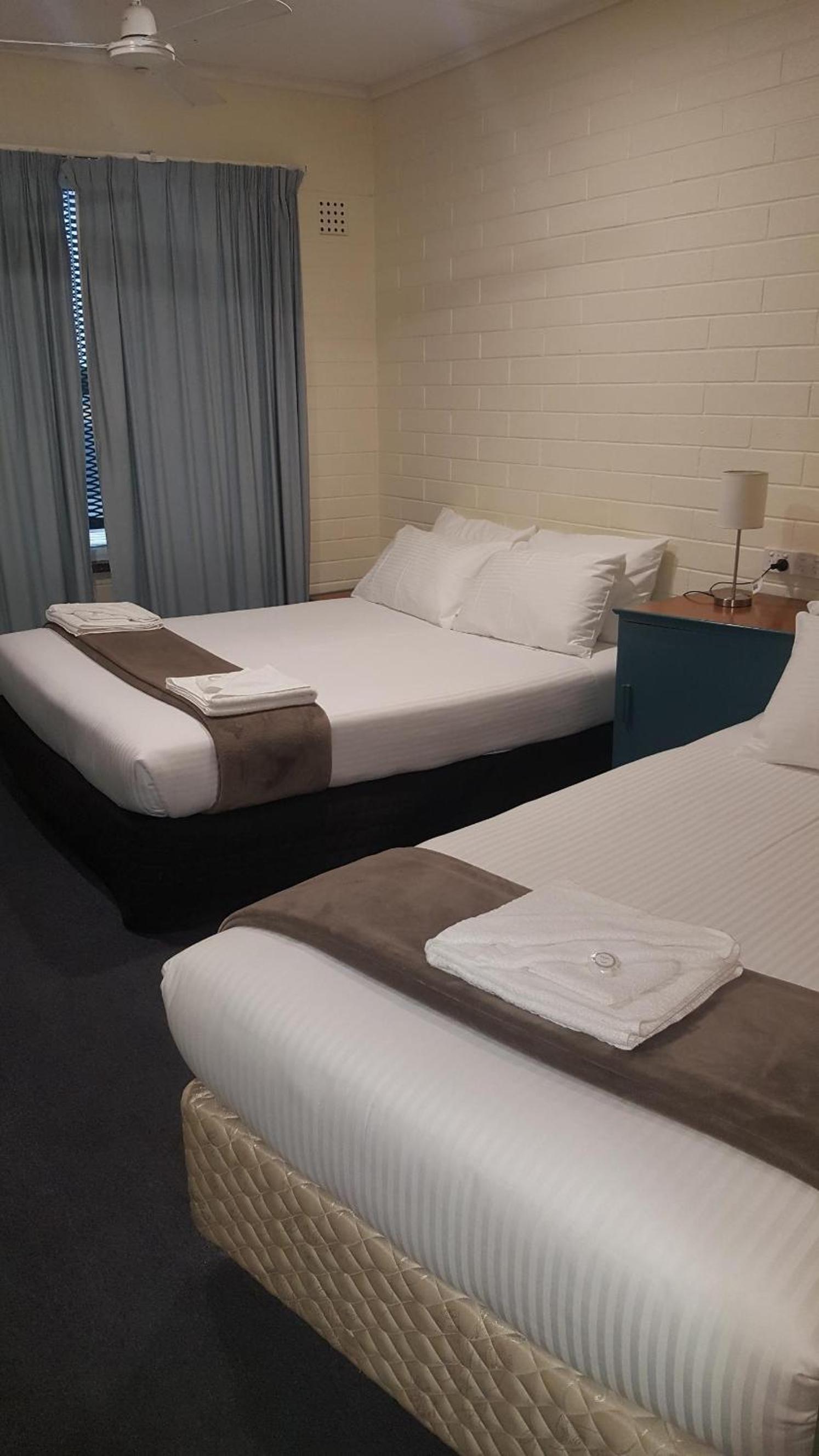 Standard Twin Room photo 3