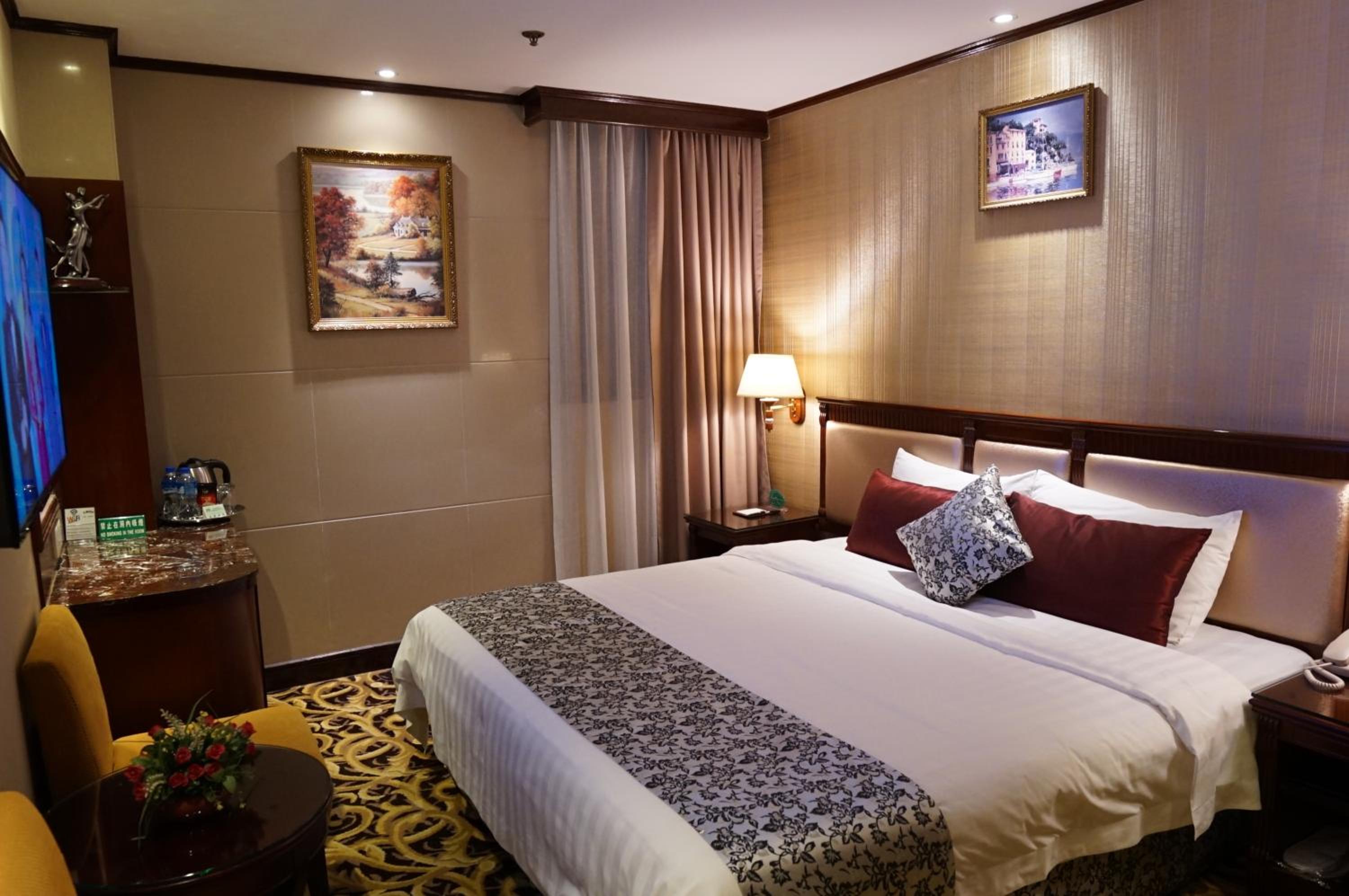 Standard Double Room - Photo 3
