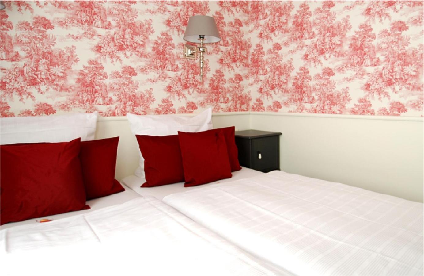 Superior Double or Twin Room - Photo 5