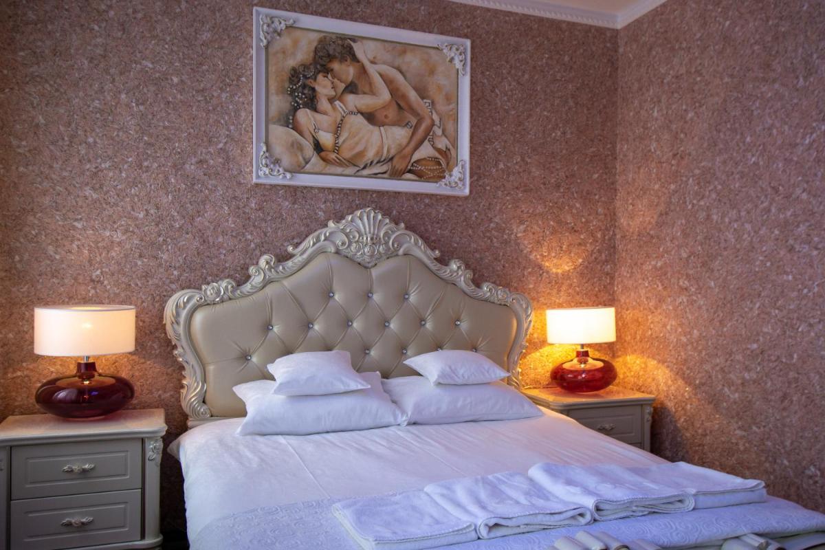 Deluxe Double Room with Balcony photo 1