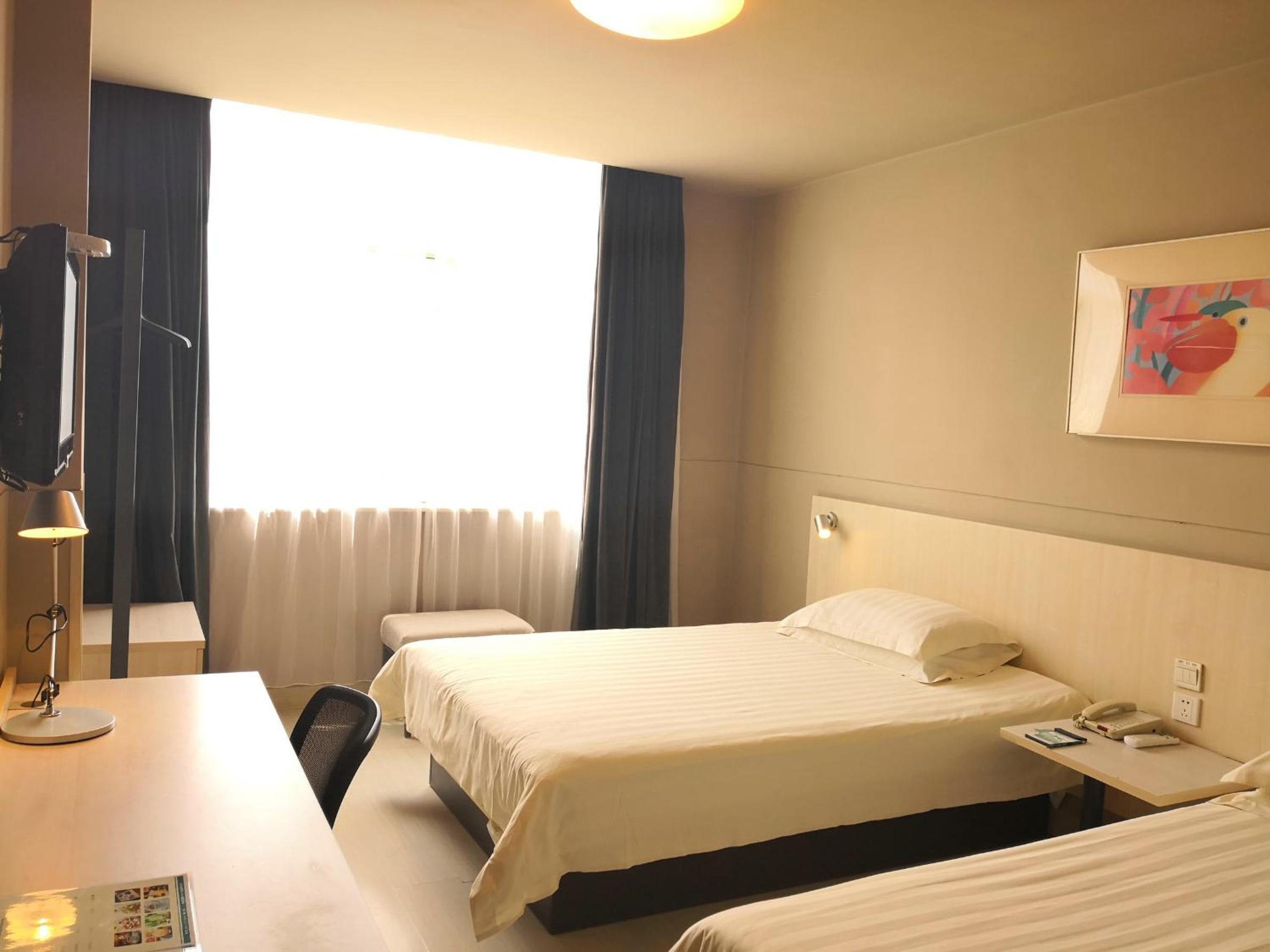 Zero Press Standard Twin Room A