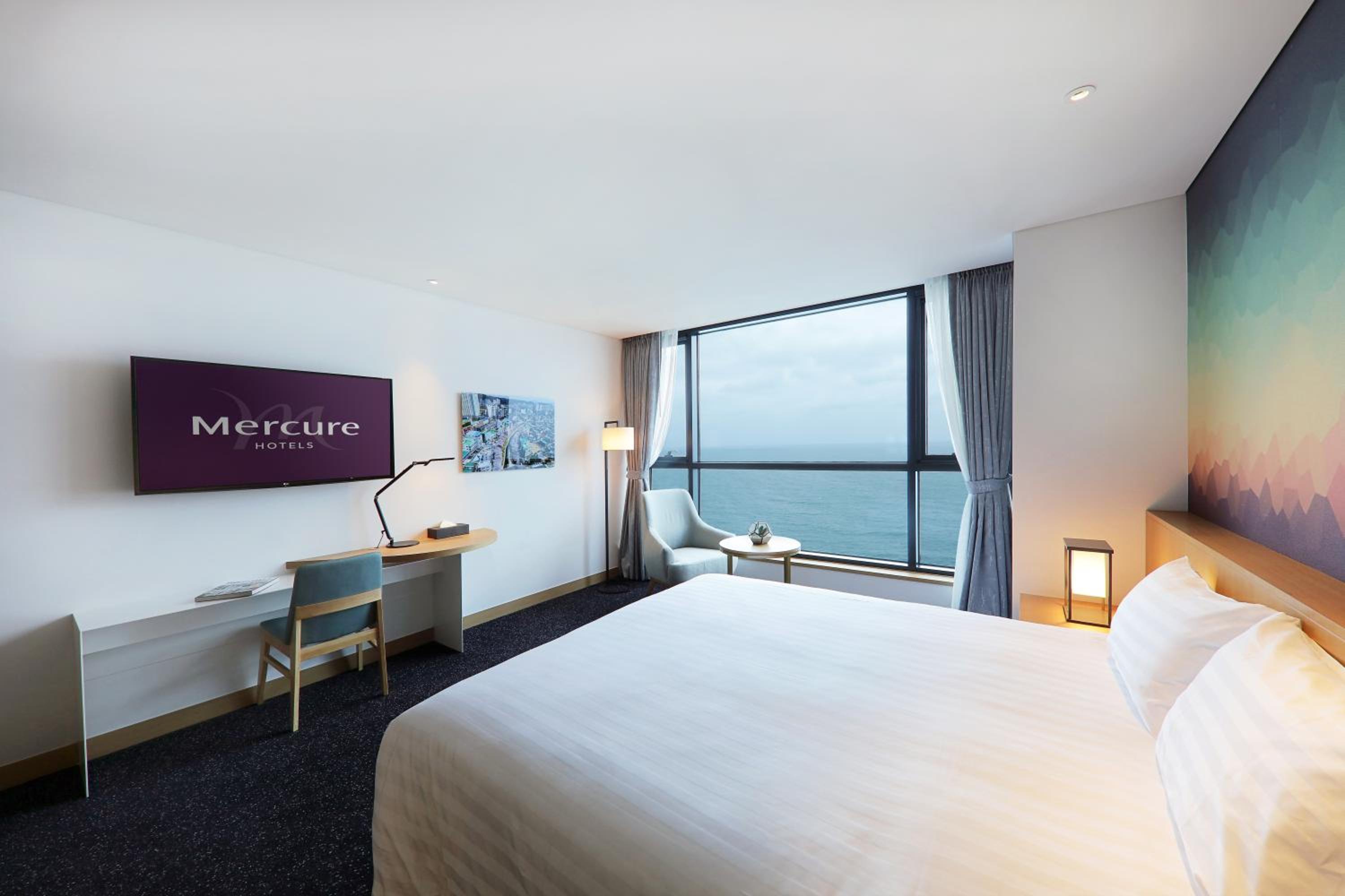 Privilege King Room with Ocean View - Photo 4