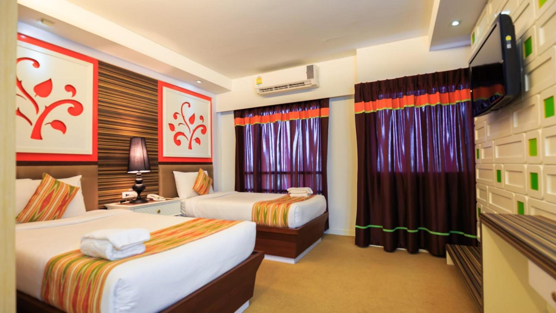 Standard Twin Room - Photo 6