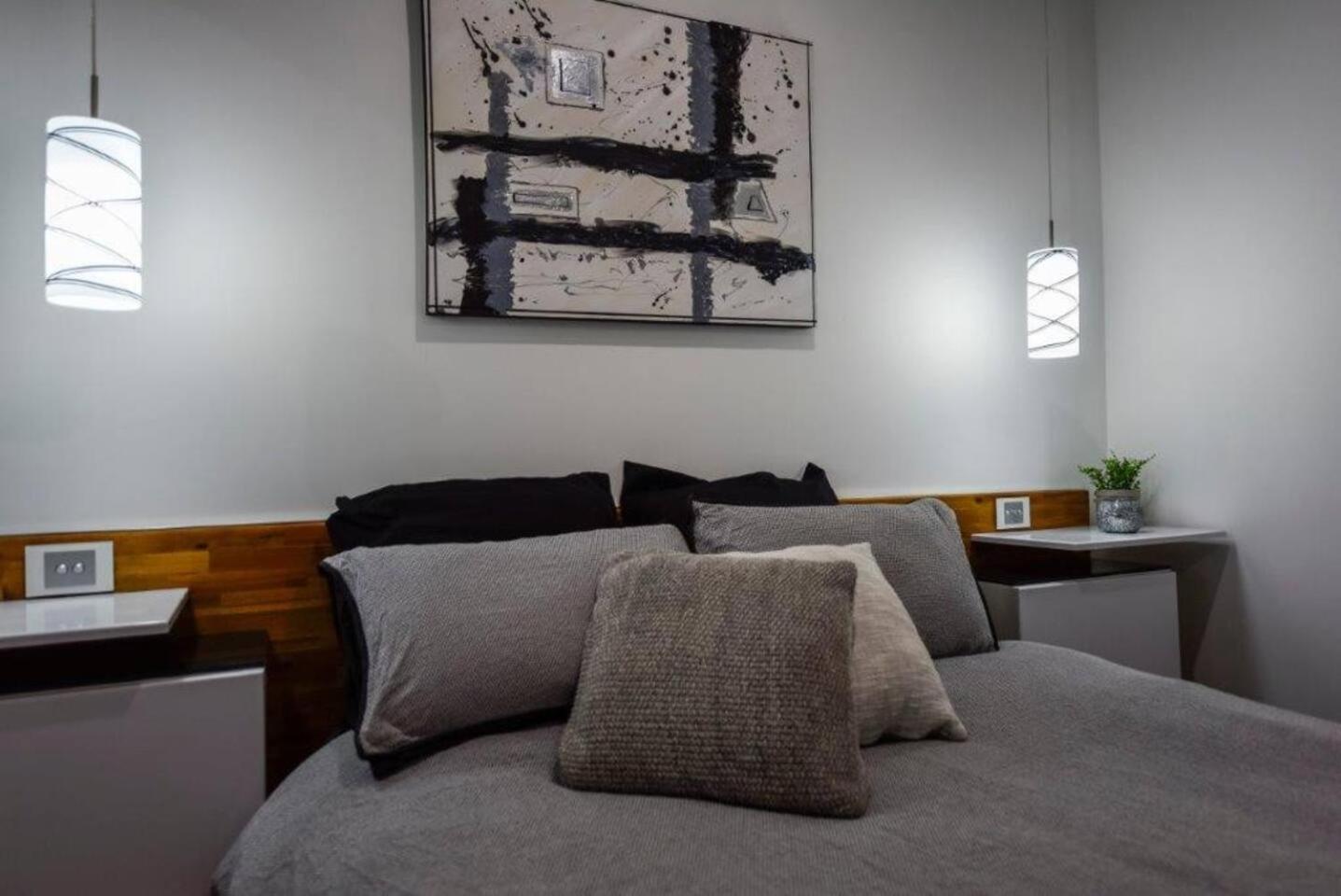 Three-Bedroom Apartment - Photo 7