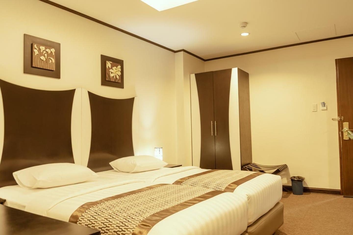 Deluxe Twin Room - Photo 3