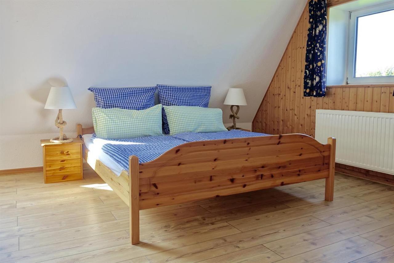 Apartment with Terrace photo 3