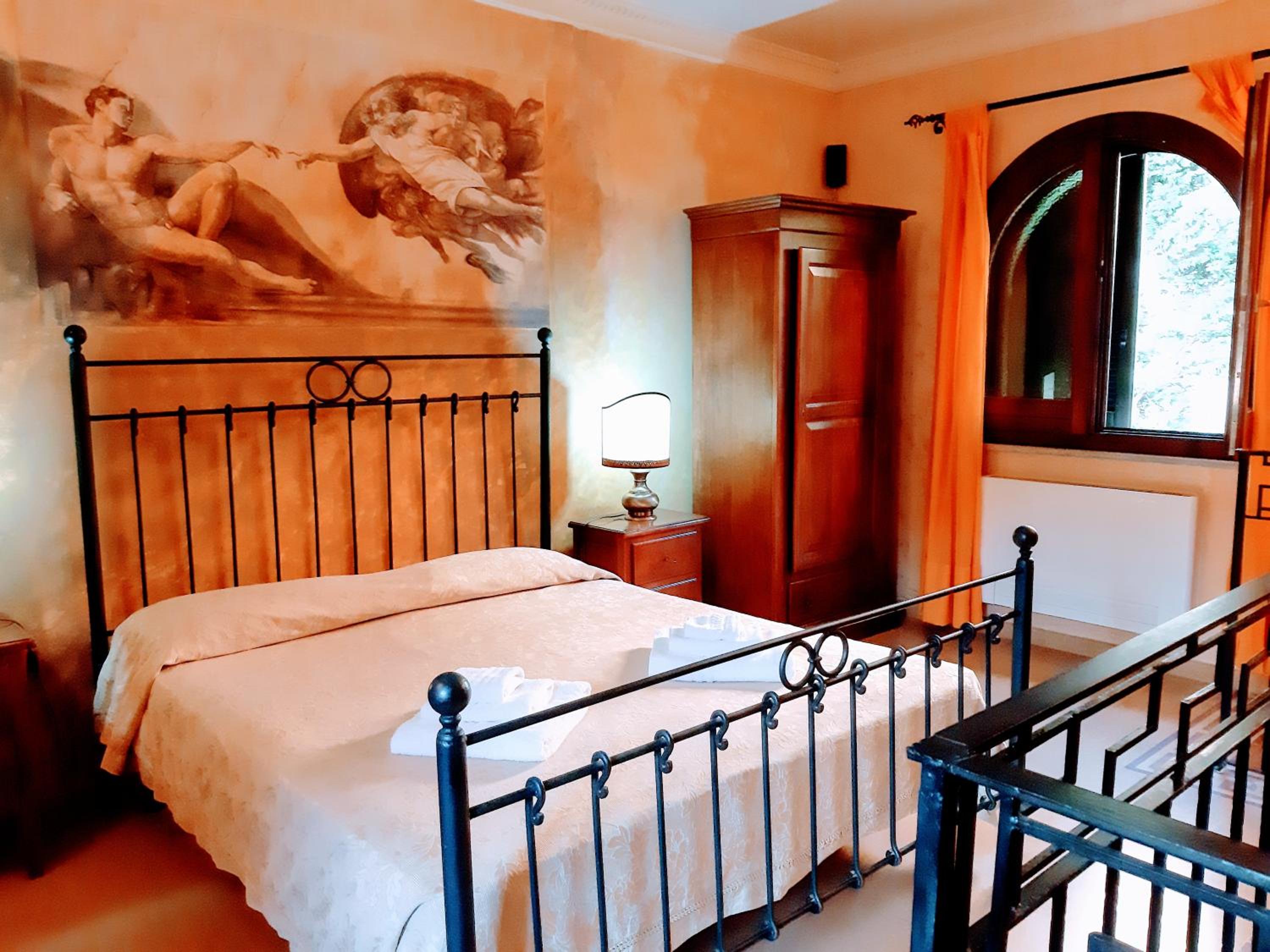 Double Room - Photo 3