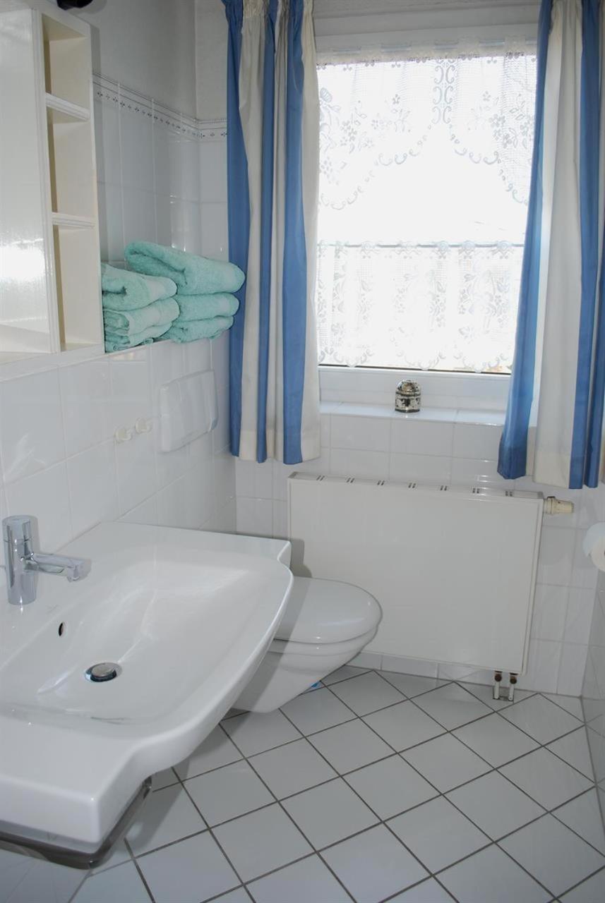 Two-Bedroom Apartment photo 2