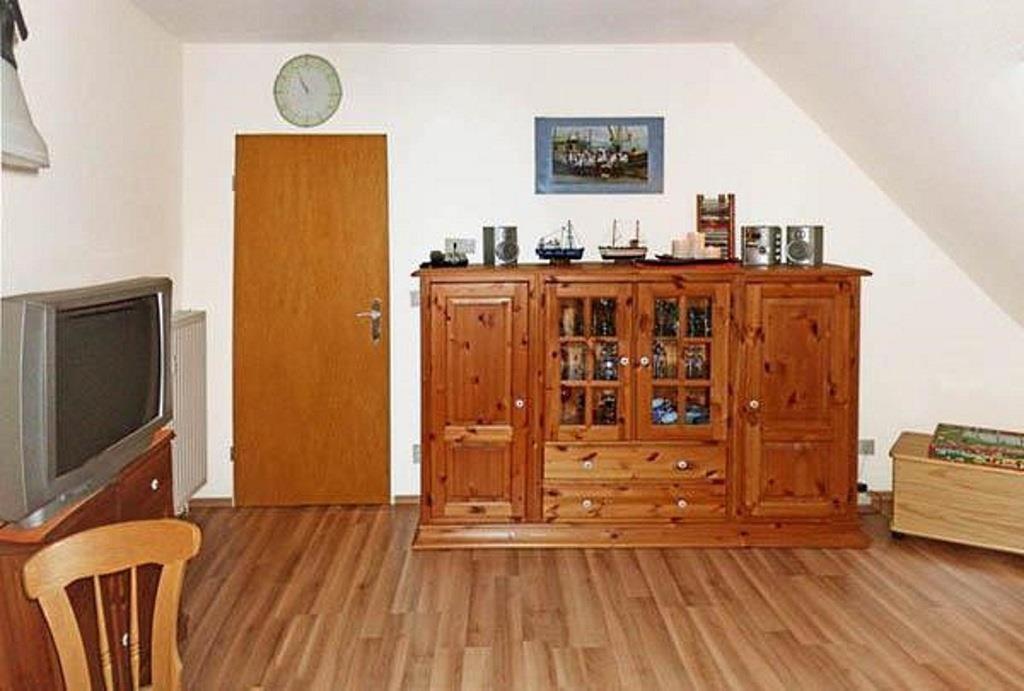 Five-Bedroom Apartment photo 2