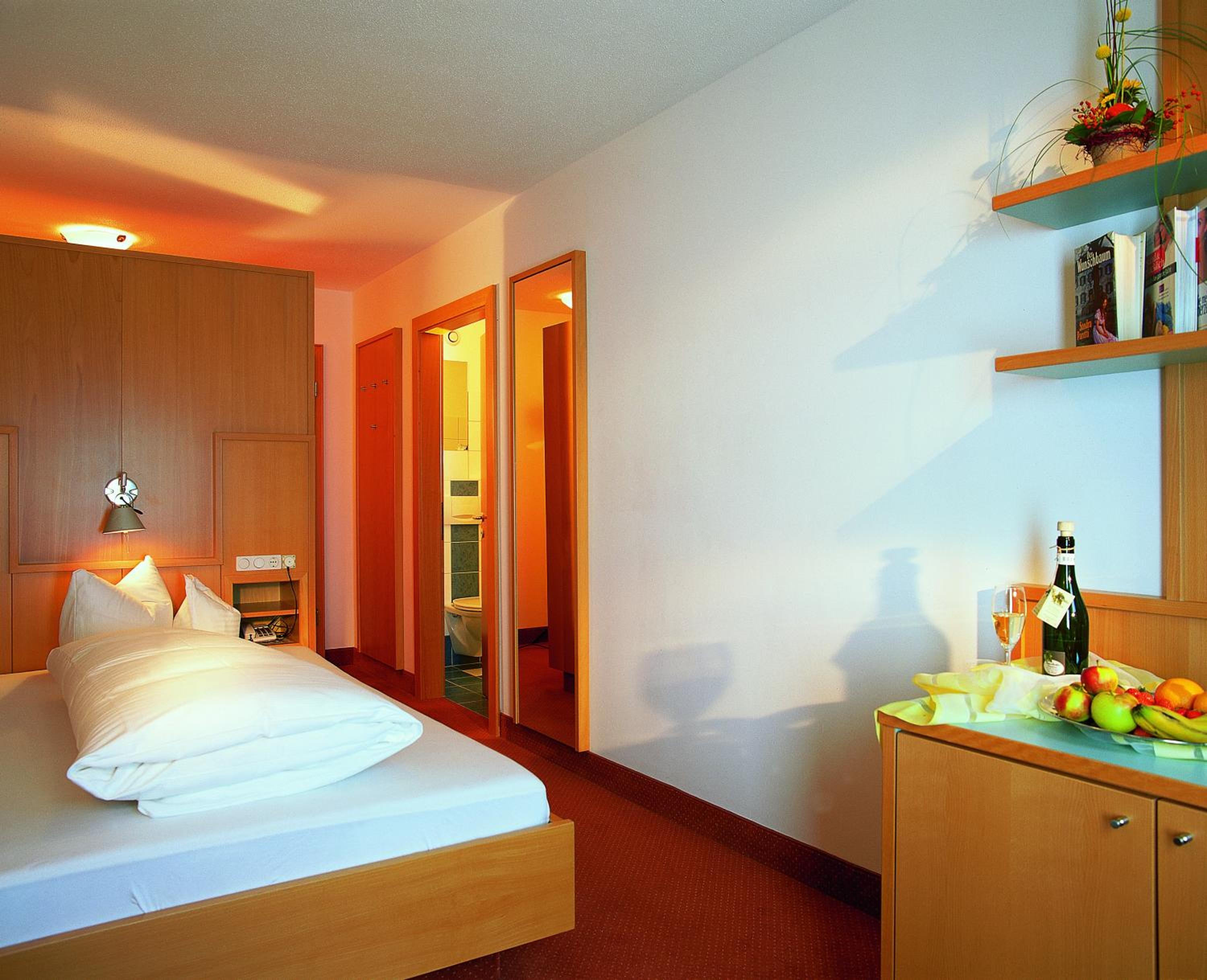 Standard Single Room photo 2
