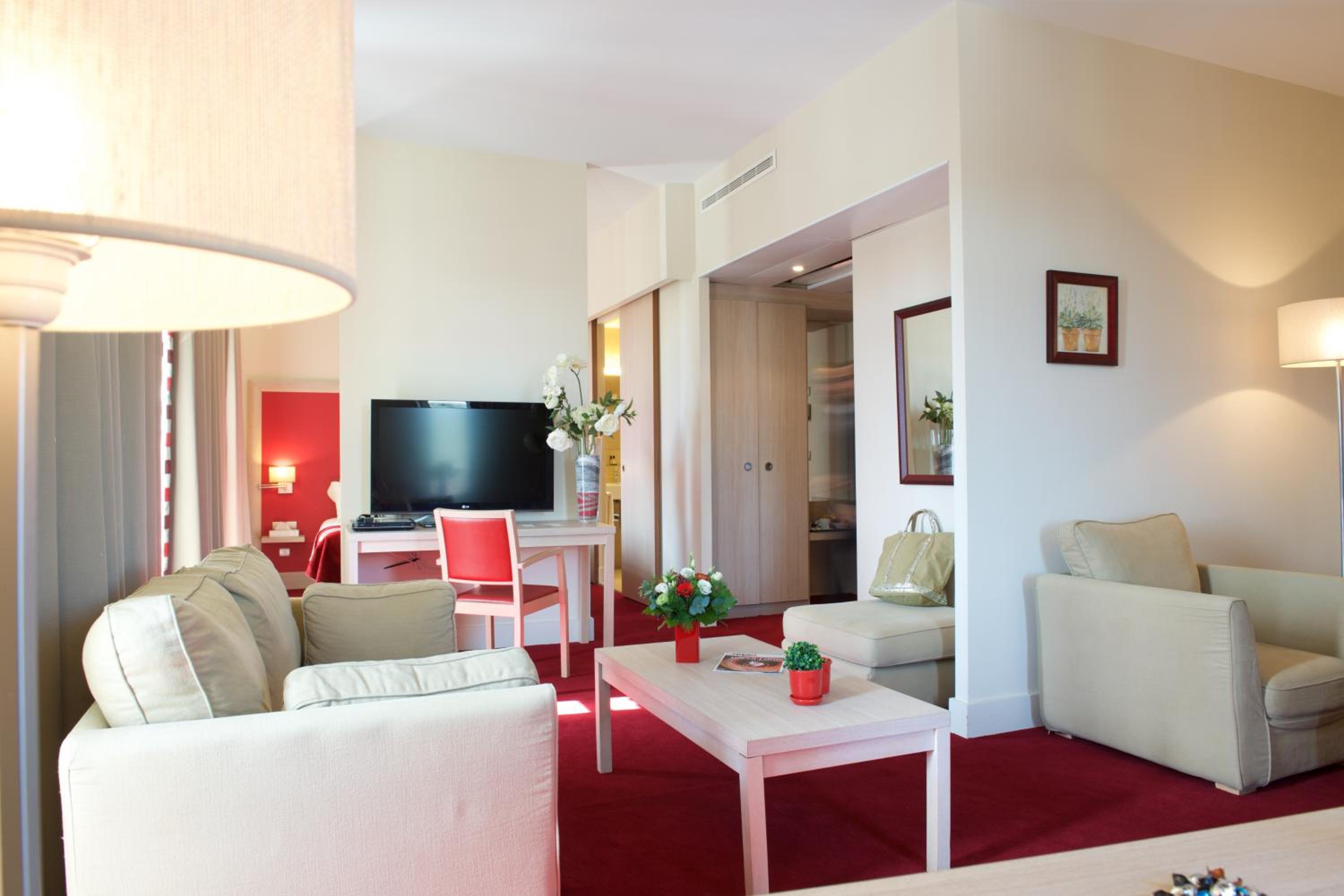 Suite (4 People) photo 2