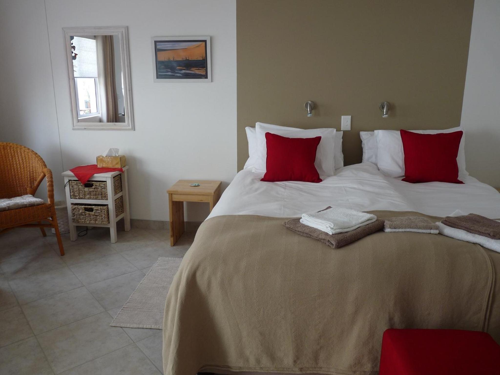 Double or Twin Room photo 3