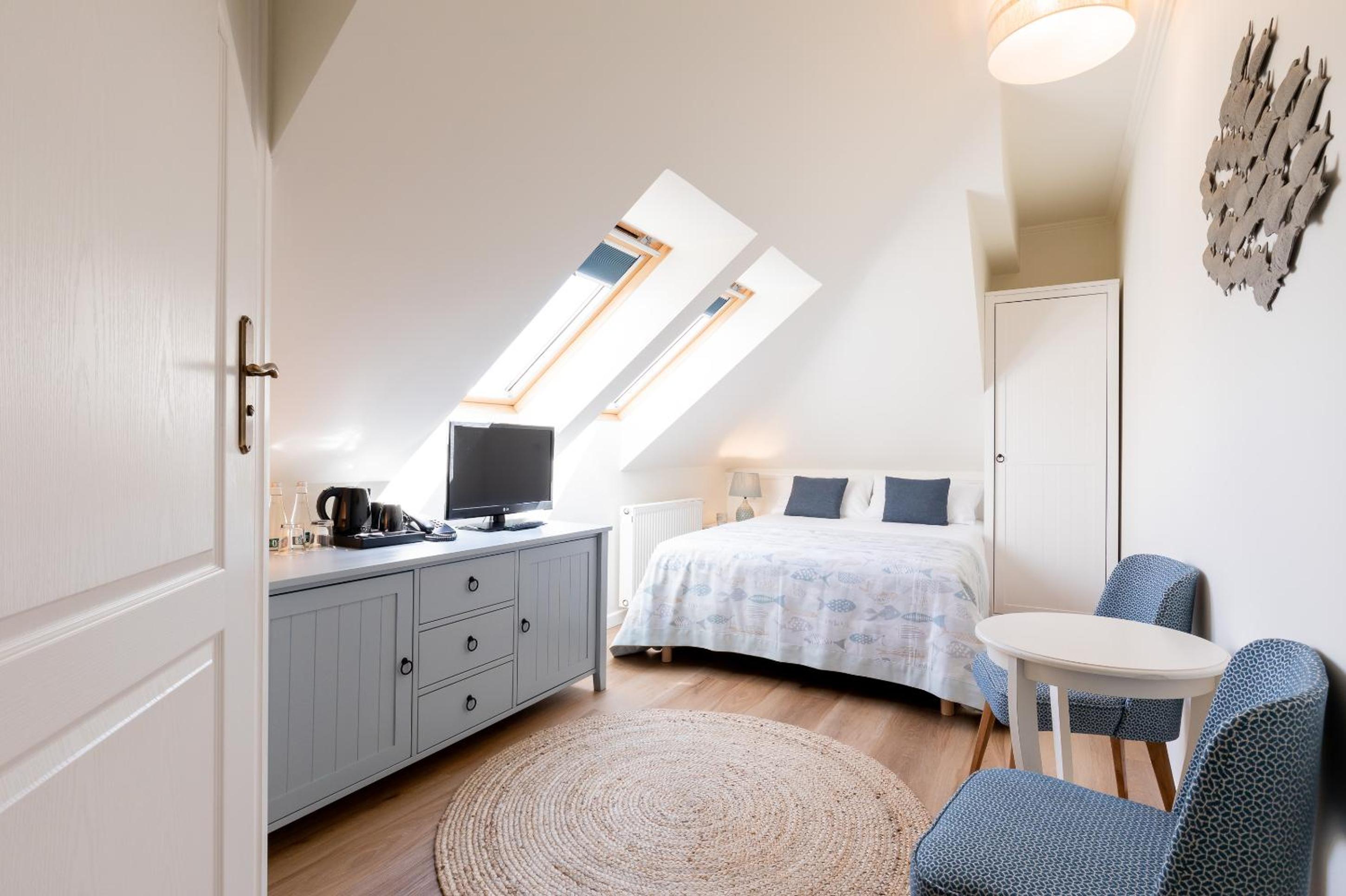 Single Room photo 1