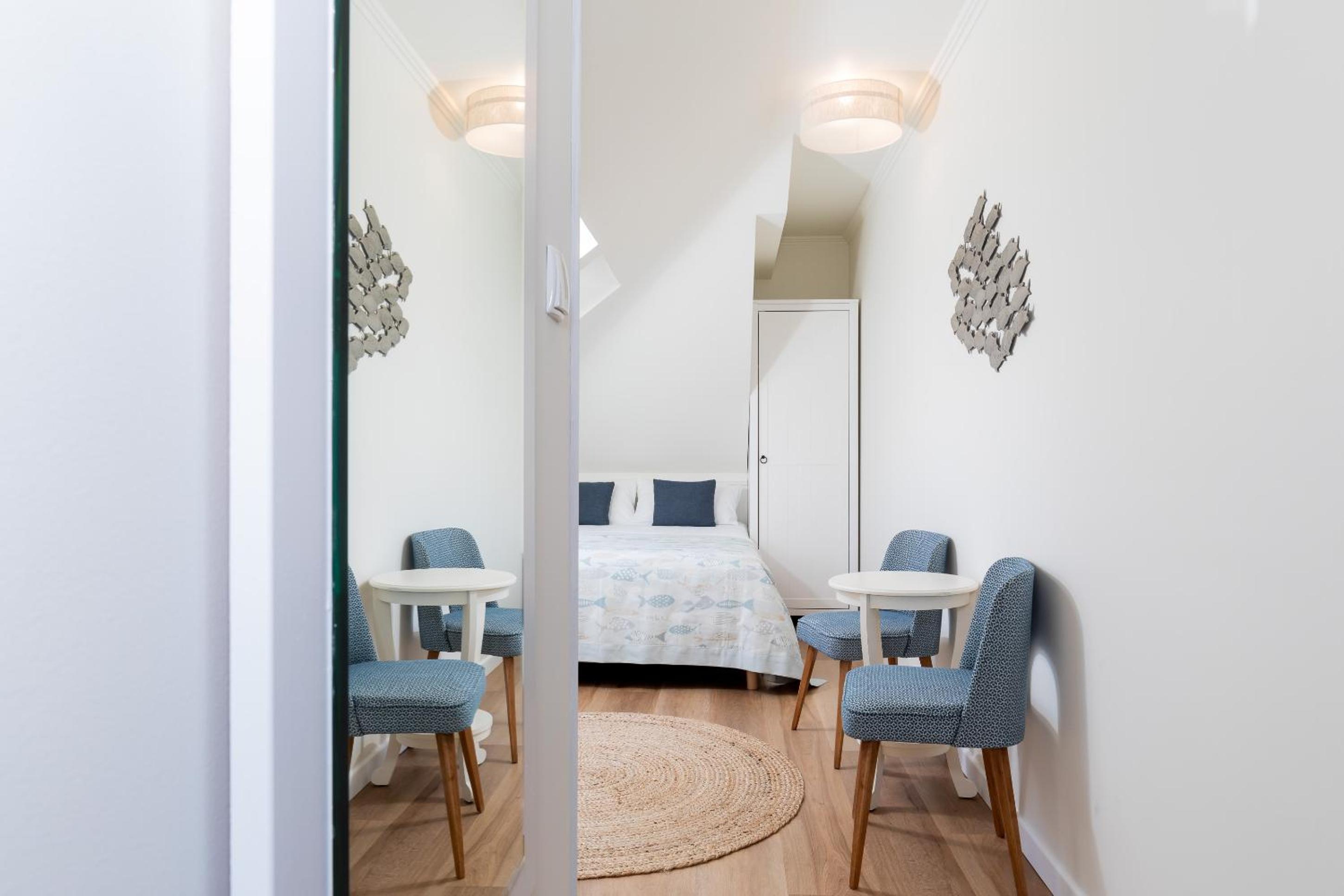 Single Room photo 2