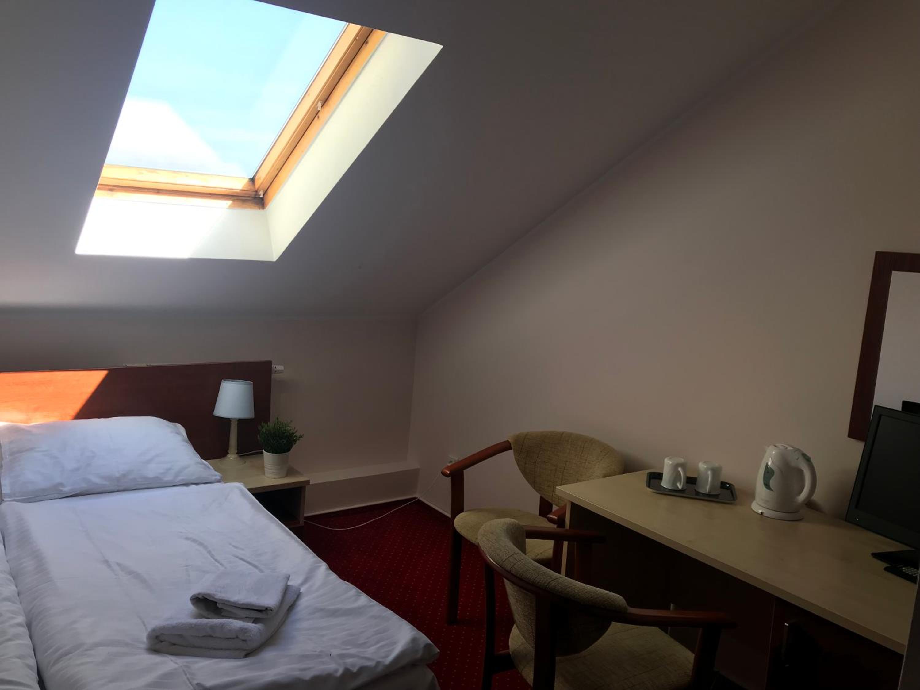 Single Room photo 1
