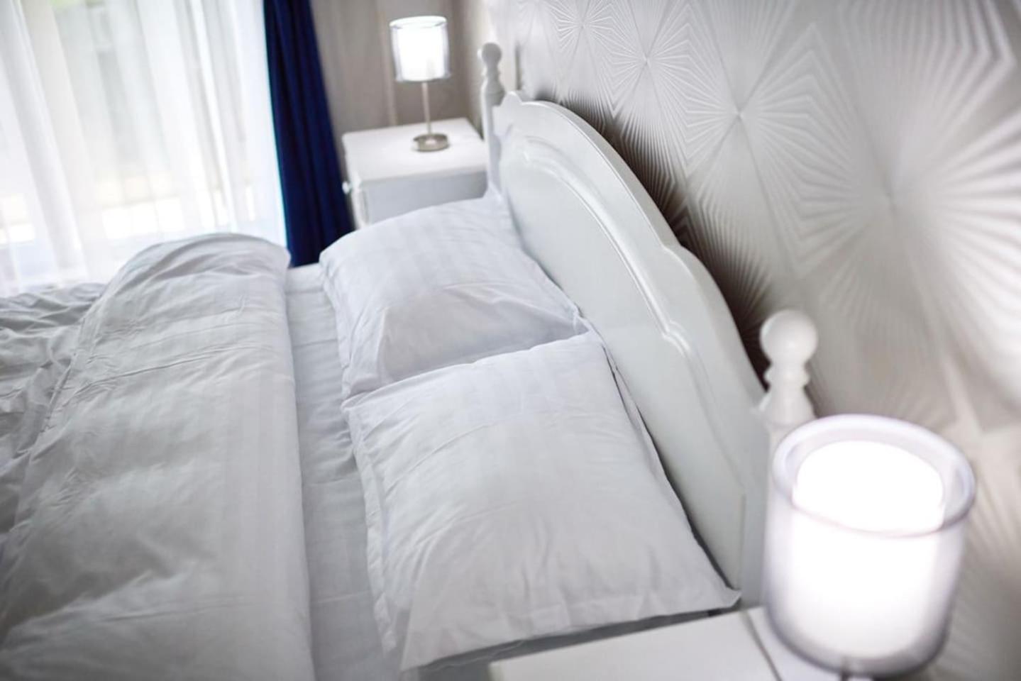 One-Bedroom Apartment - Photo 6
