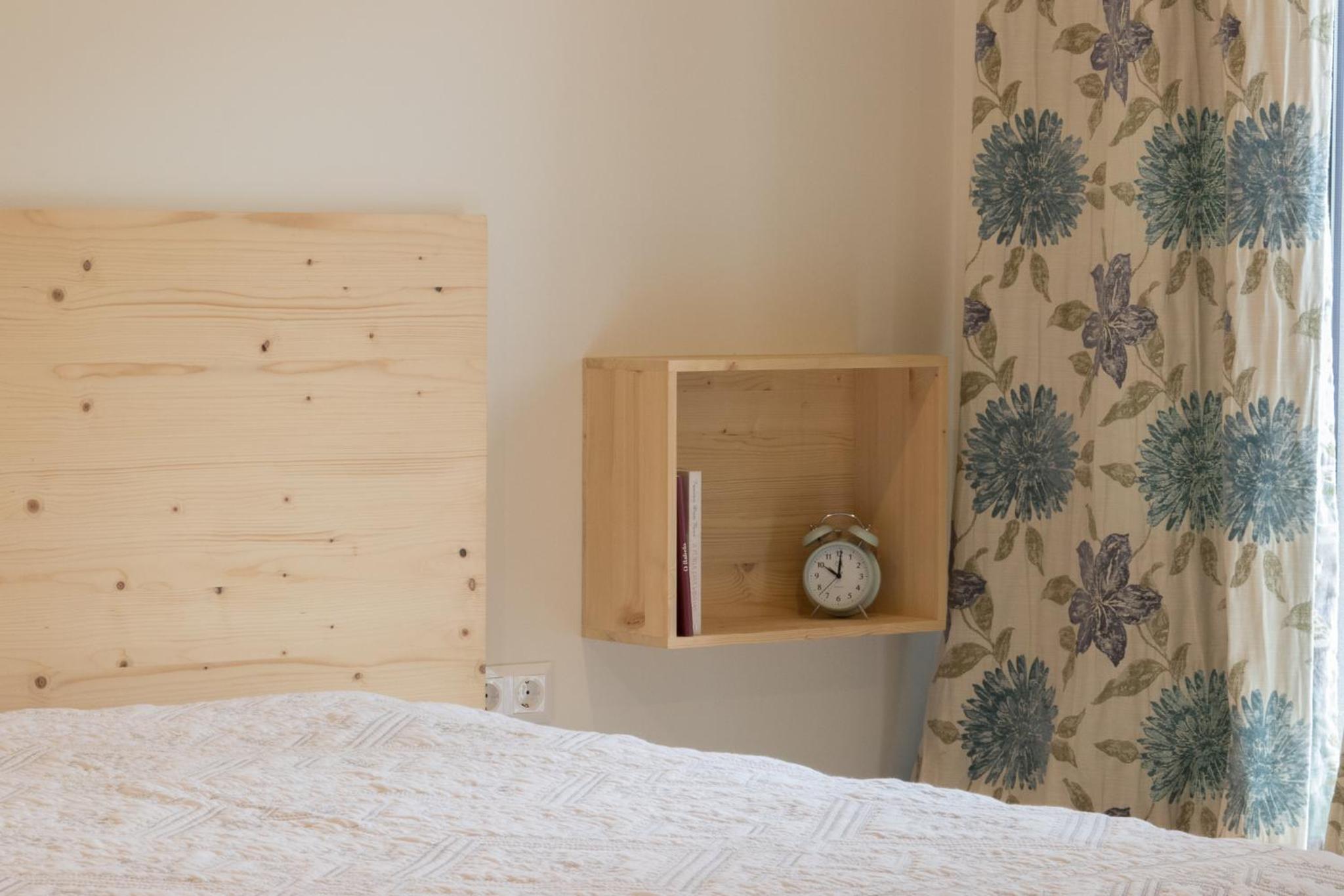 Deluxe Double Room - Photo 9