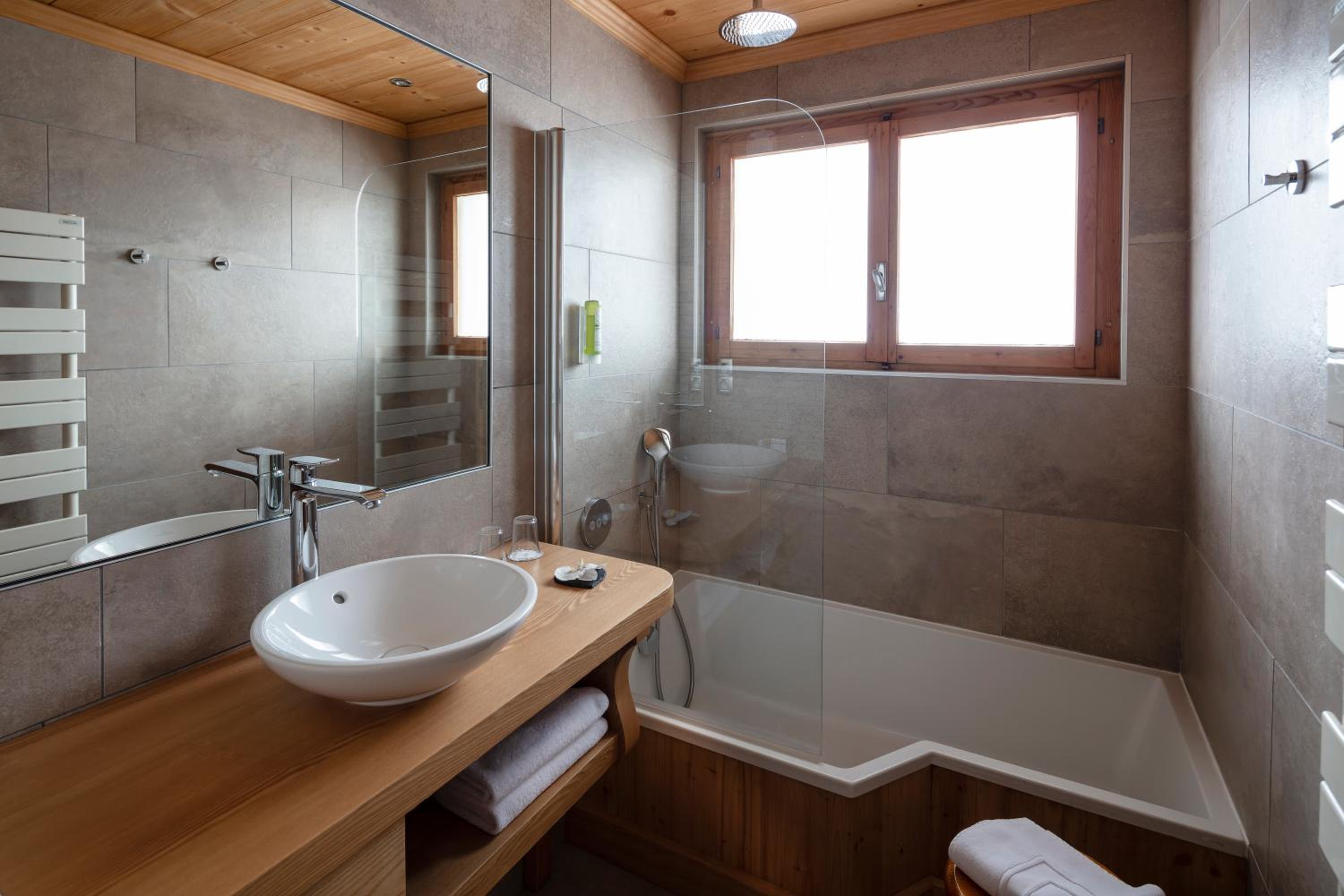Double Room - Photo 3