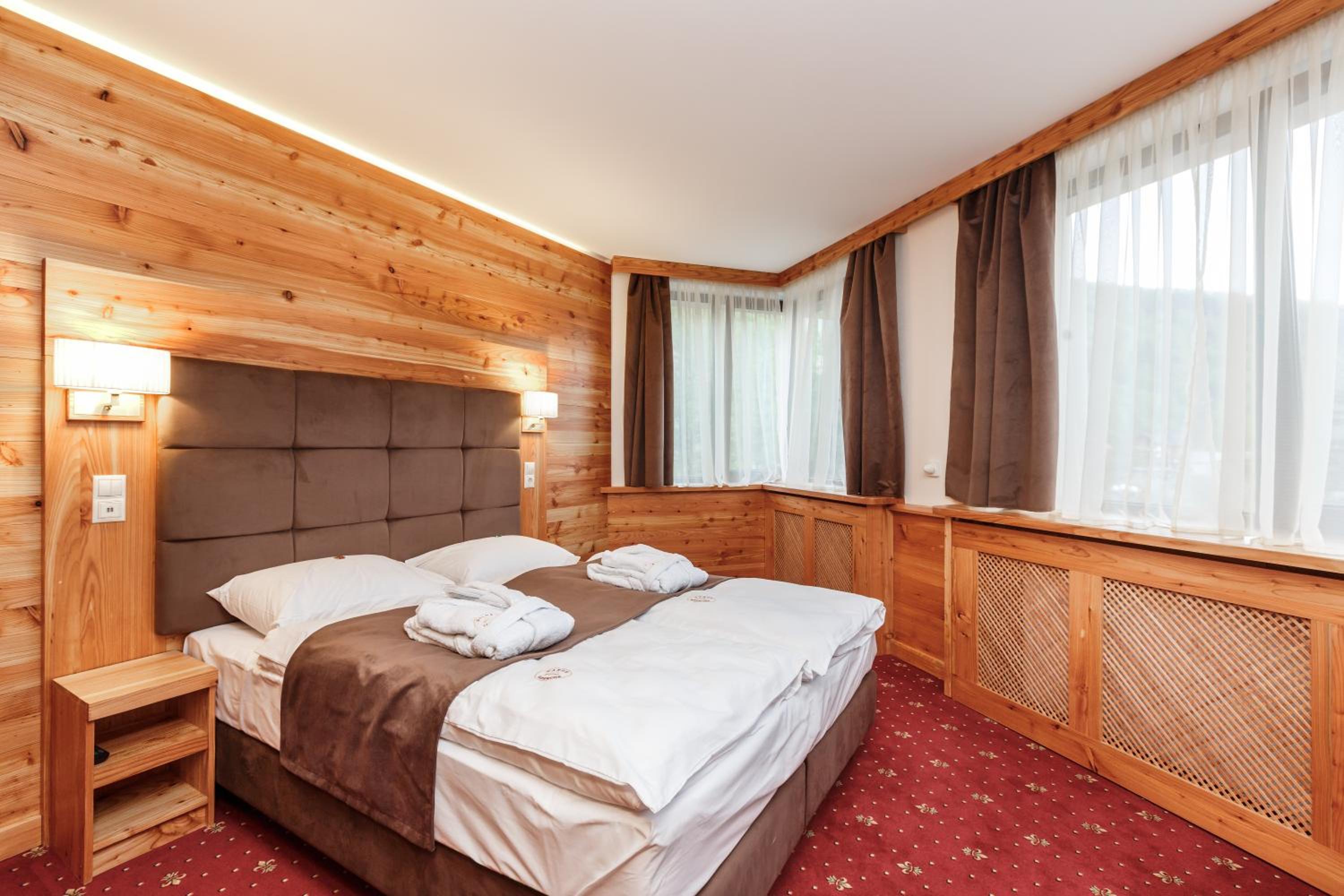 Suite with Spa Access