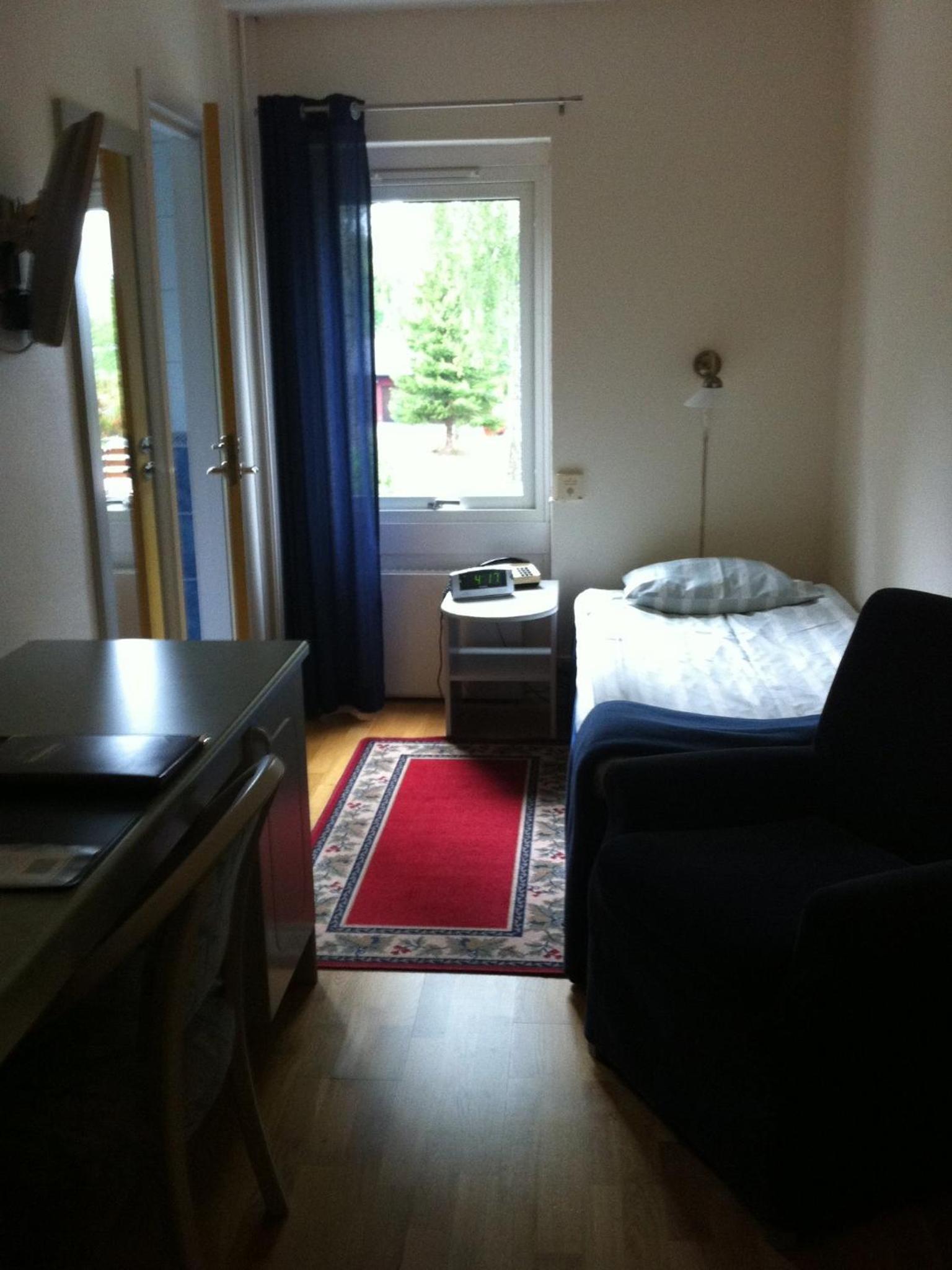 Single Room photo 2