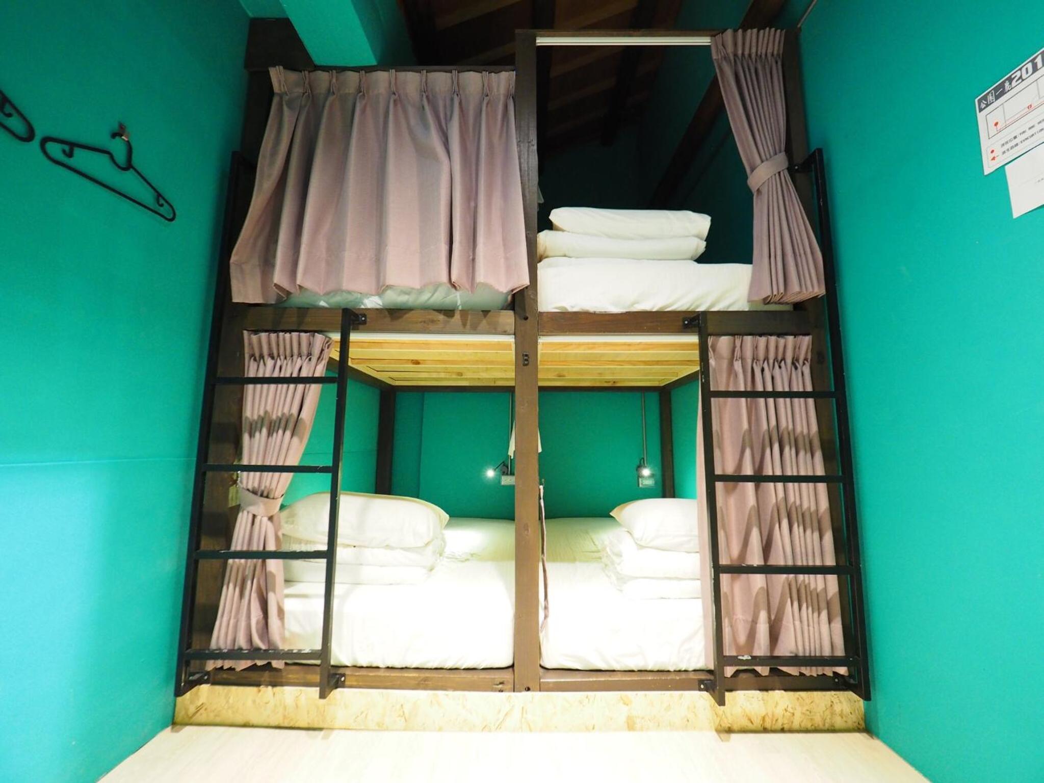 Bunk Bed in Female Dormitory Room   photo 2