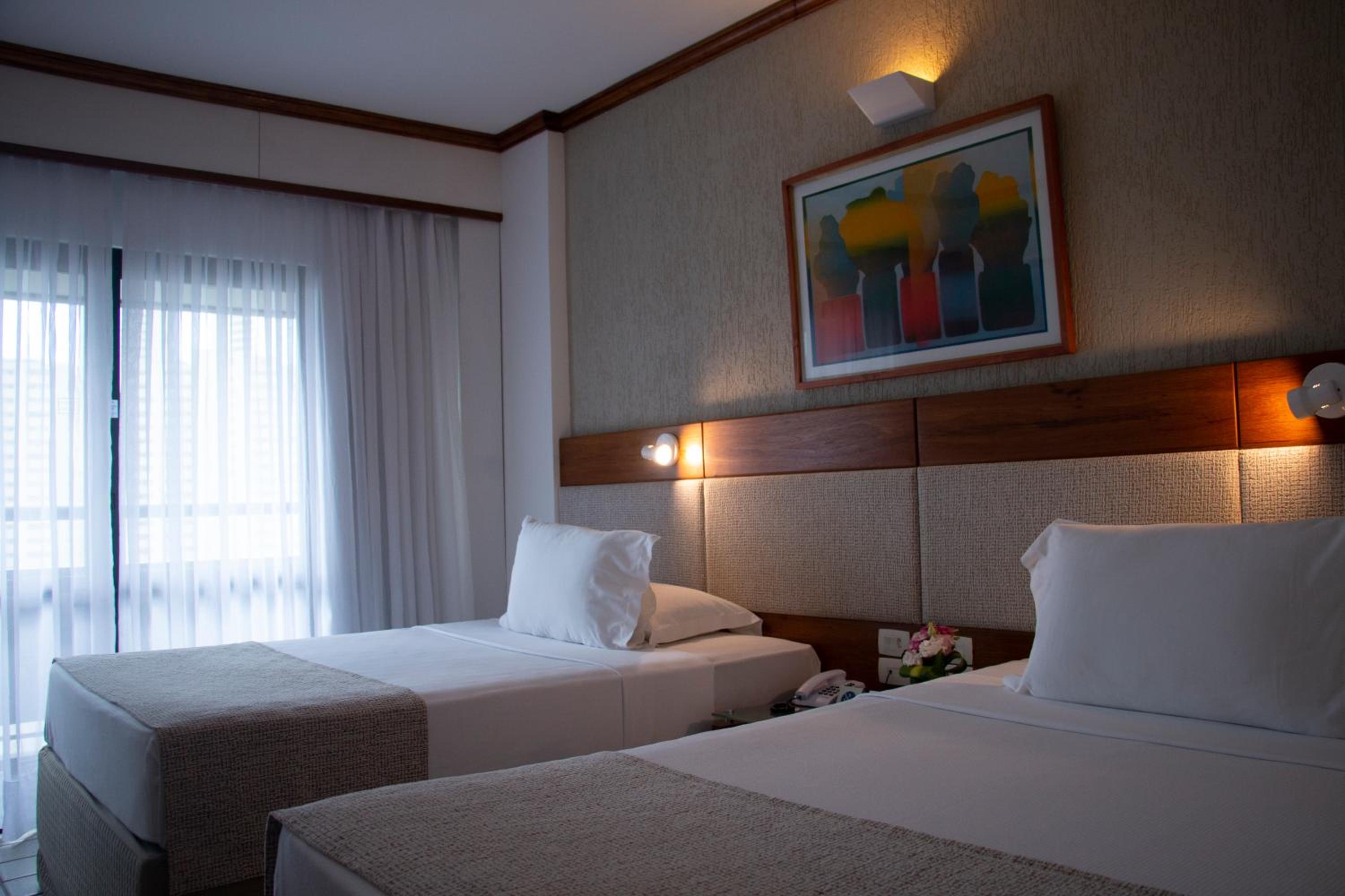 Classic 2 couple beds