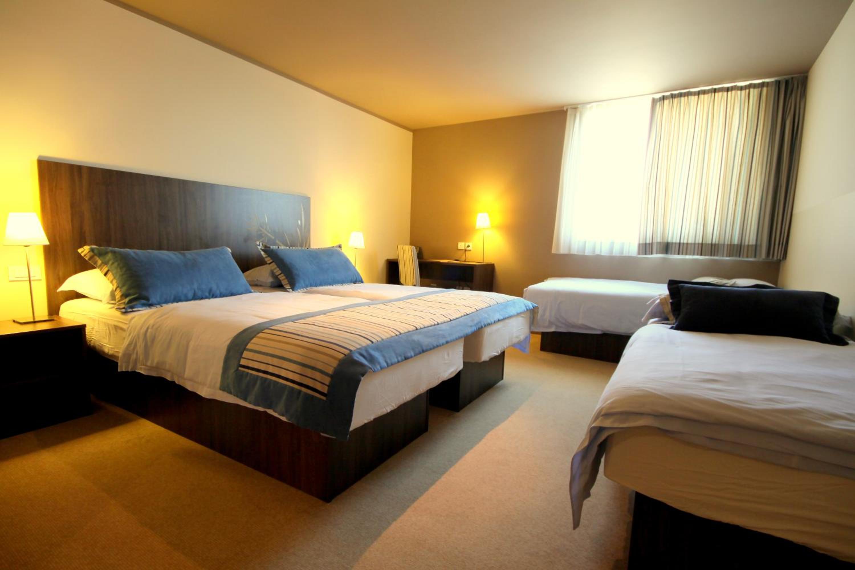 Triple Room - Photo 6