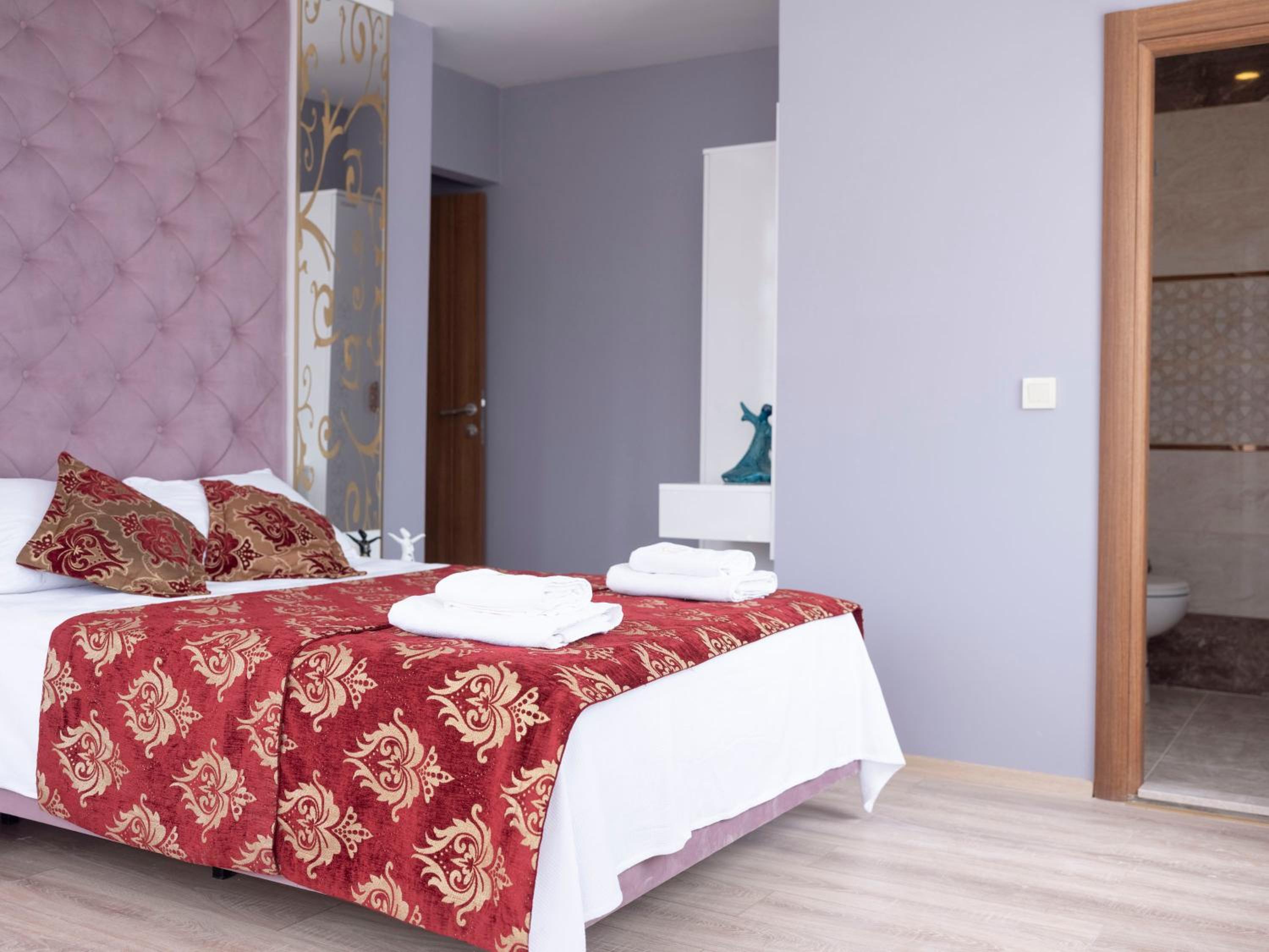Standard Double Room photo 3