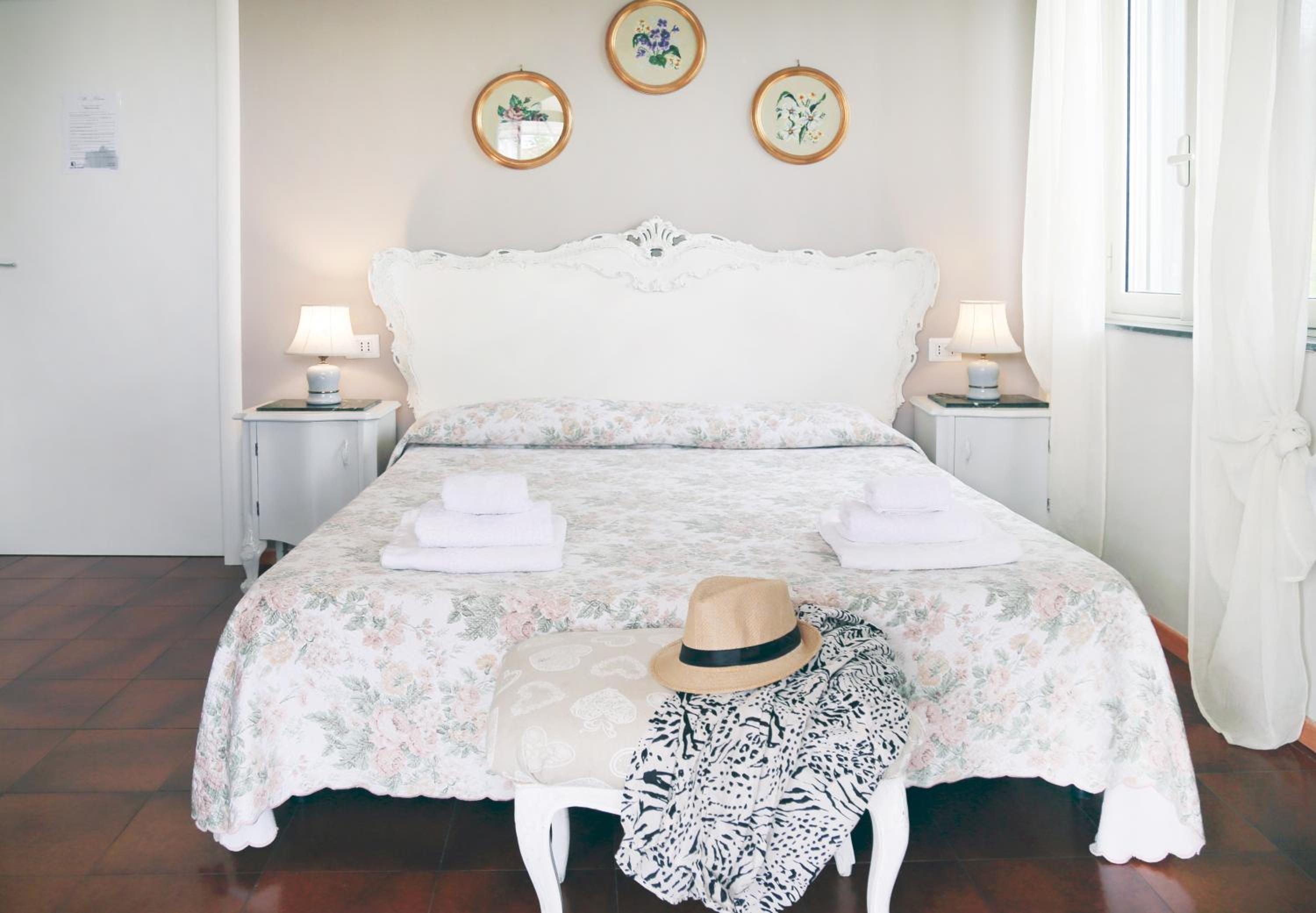 Deluxe Double Room with Balcony and Sea View photo 1