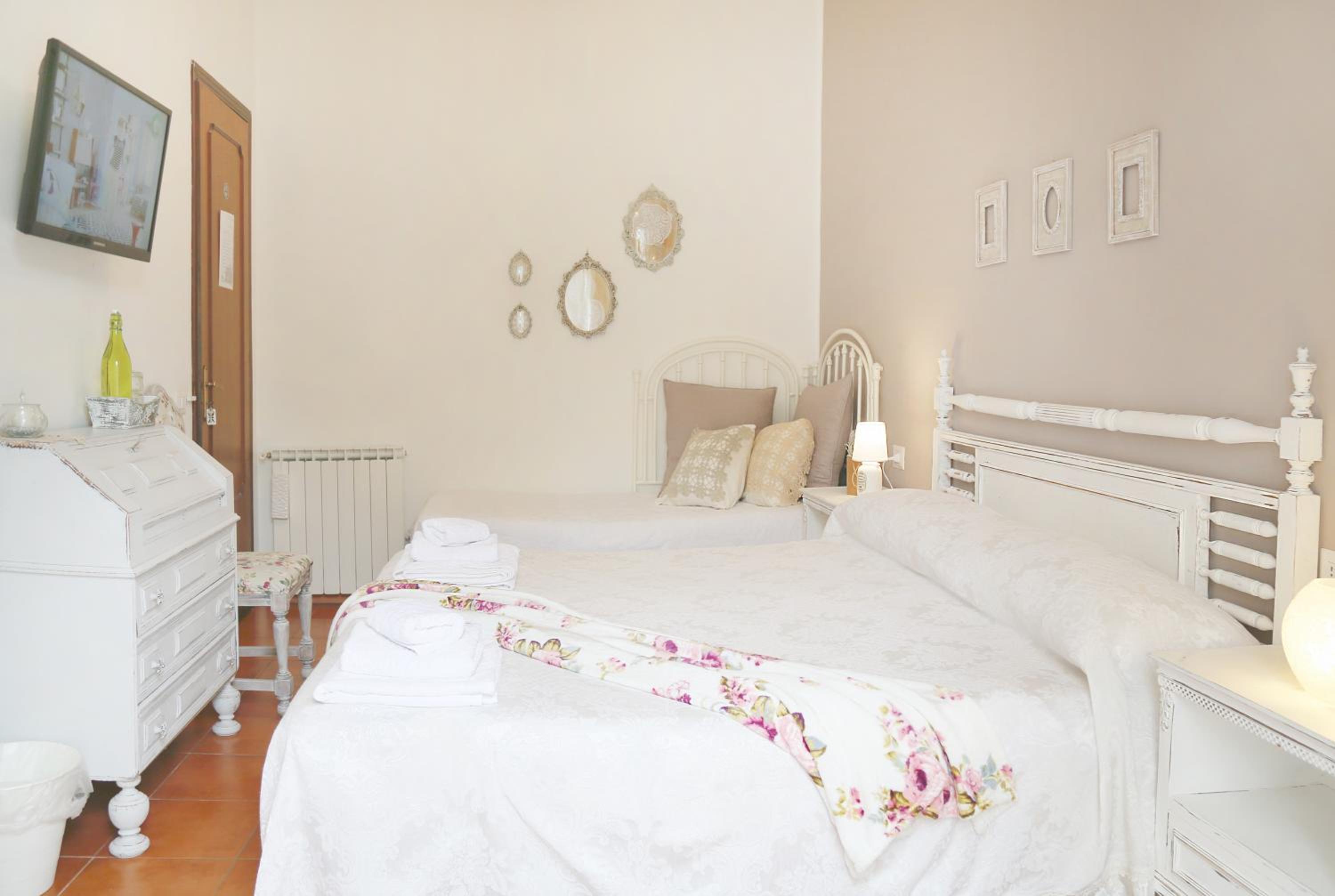 Standard Triple Room with Sea View