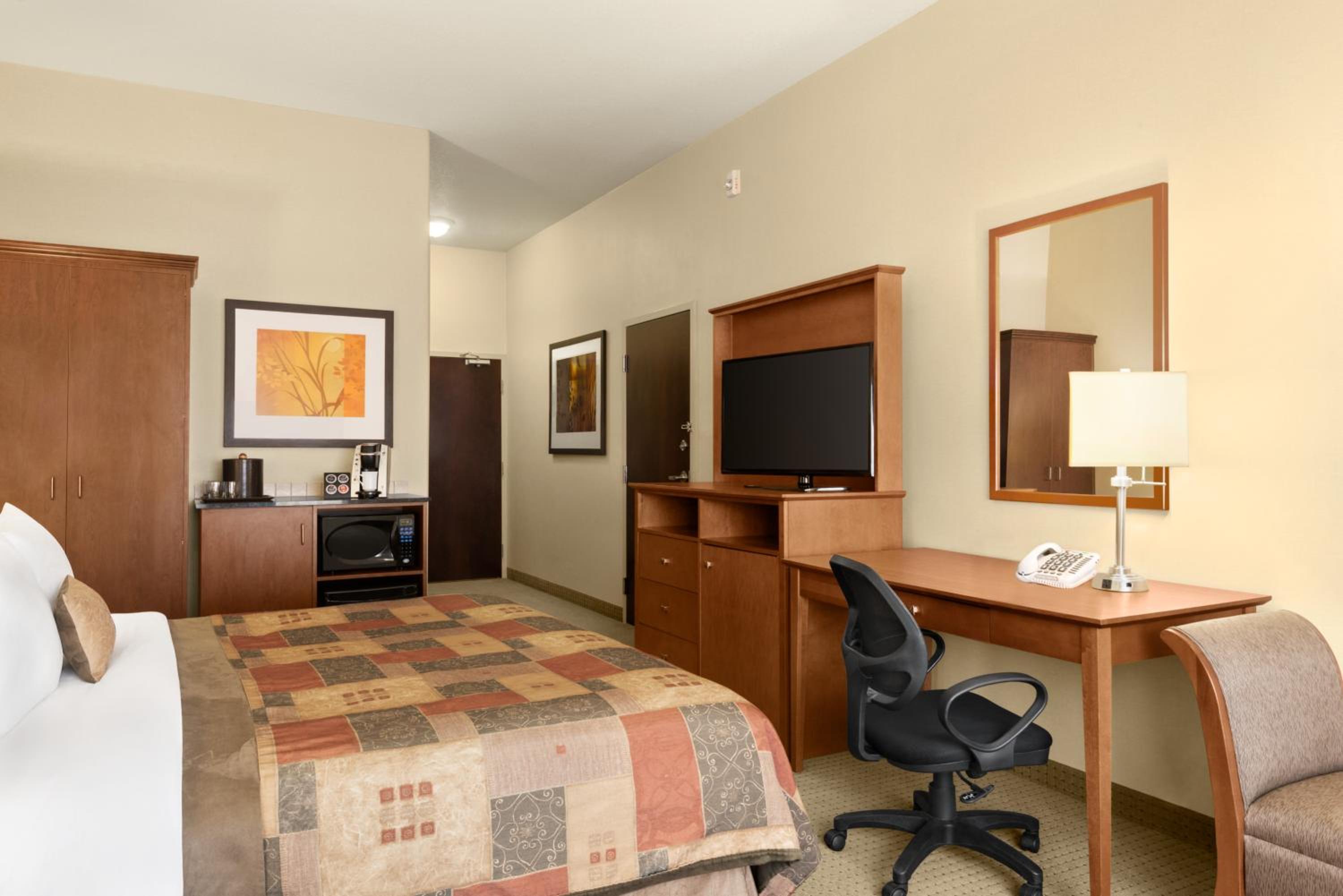 King Room - Disability Access - Non-Smoking - Photo 1