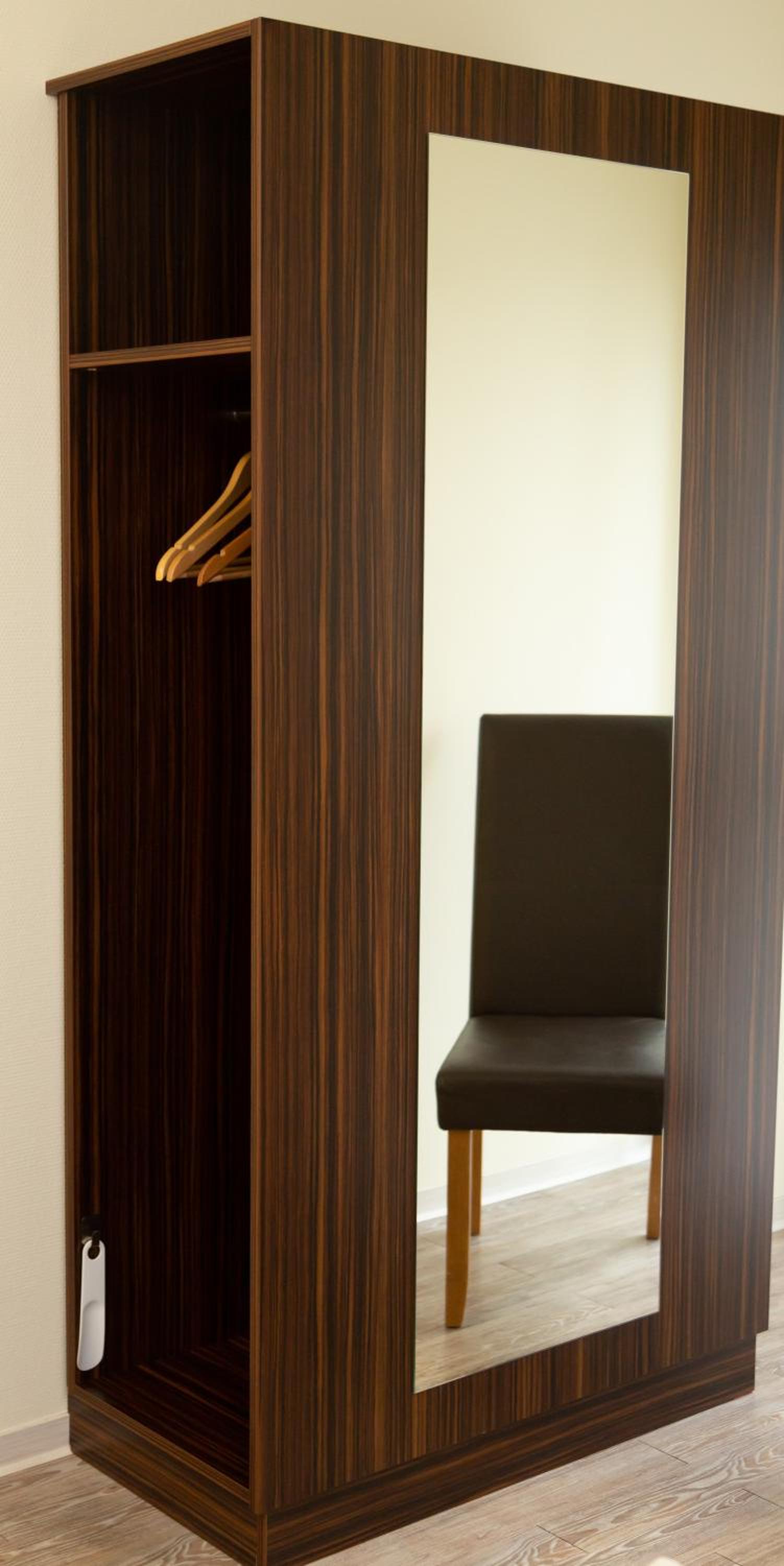 Double Room - Photo 6