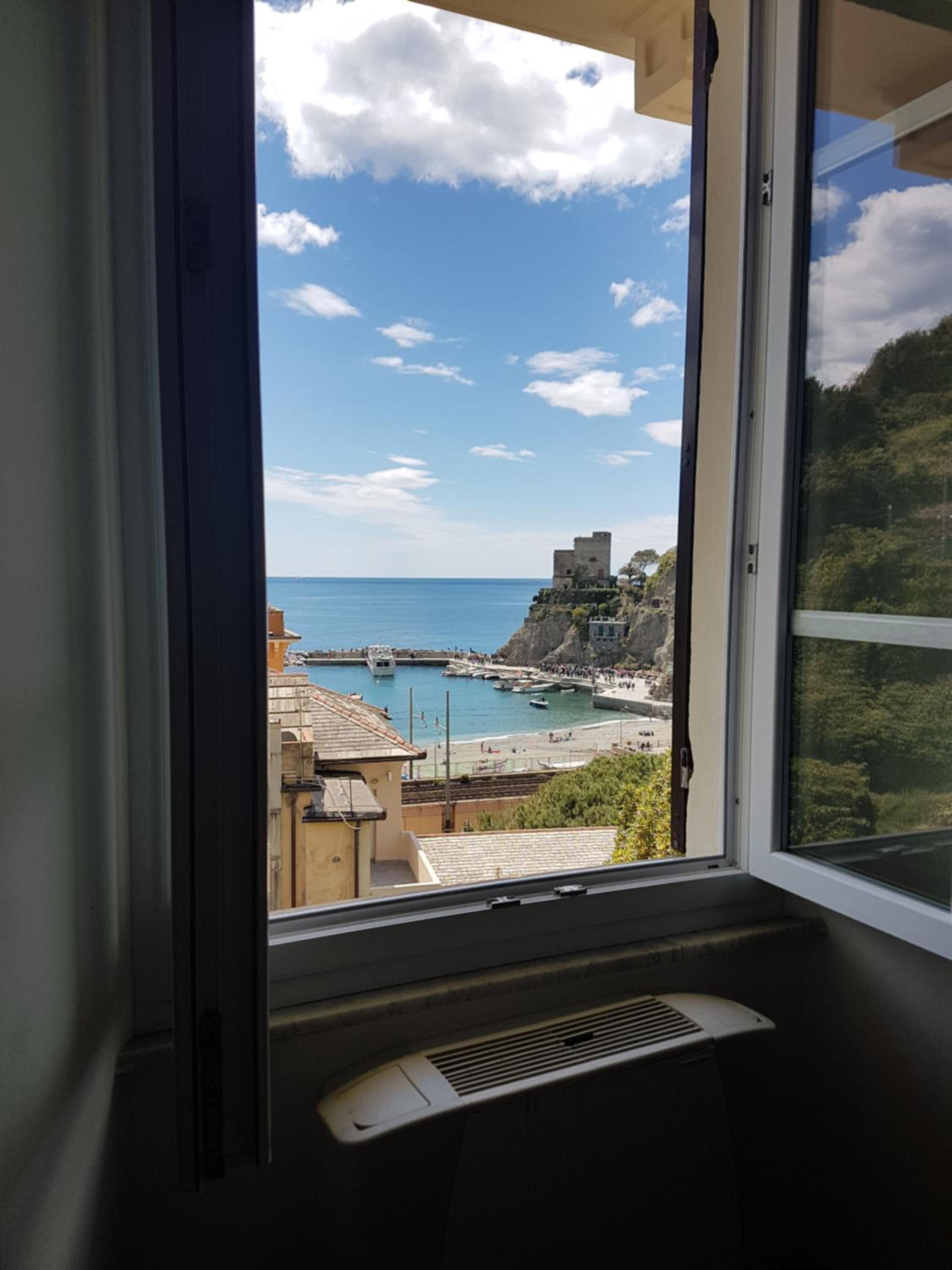 Villa with Sea View photo 2