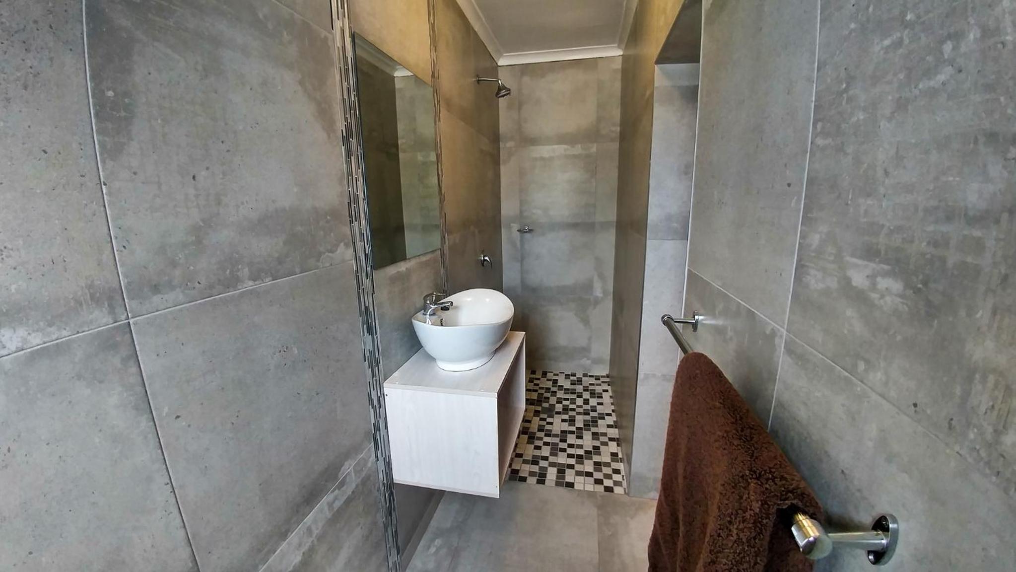 Double Room with Pool View photo 2