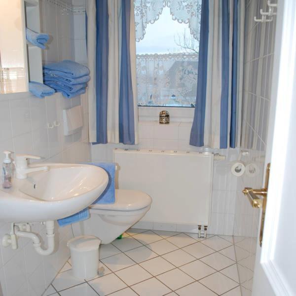 Two-Bedroom Apartment photo 3
