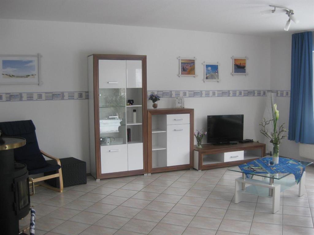 Two-Bedroom Apartment photo 3