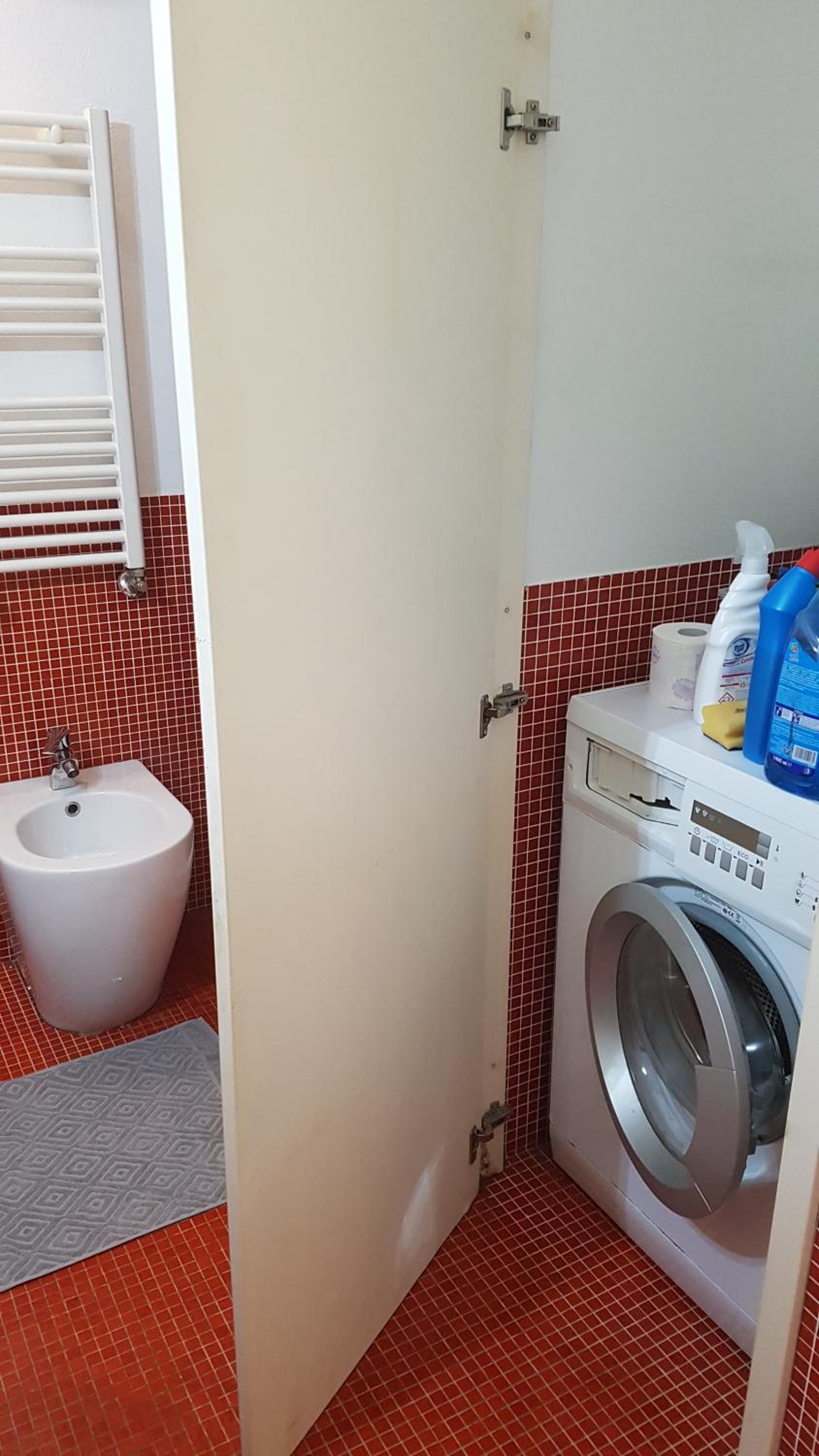 Two-Bedroom Apartment - Photo 19