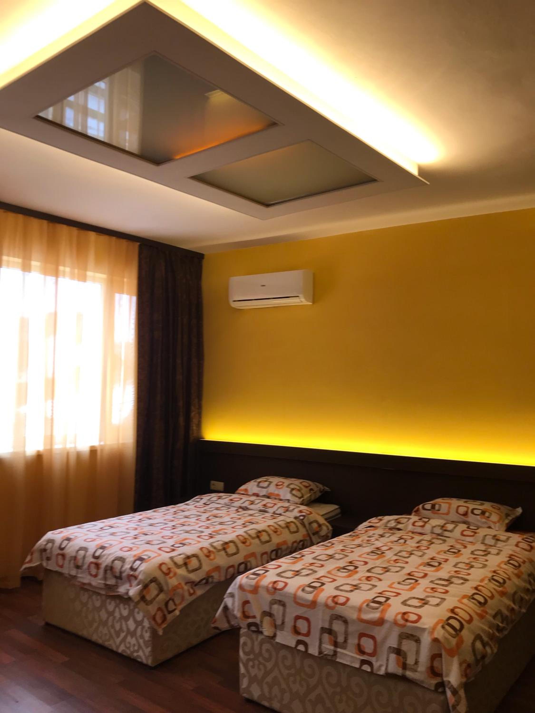 One-Bedroom Apartment - Photo 5