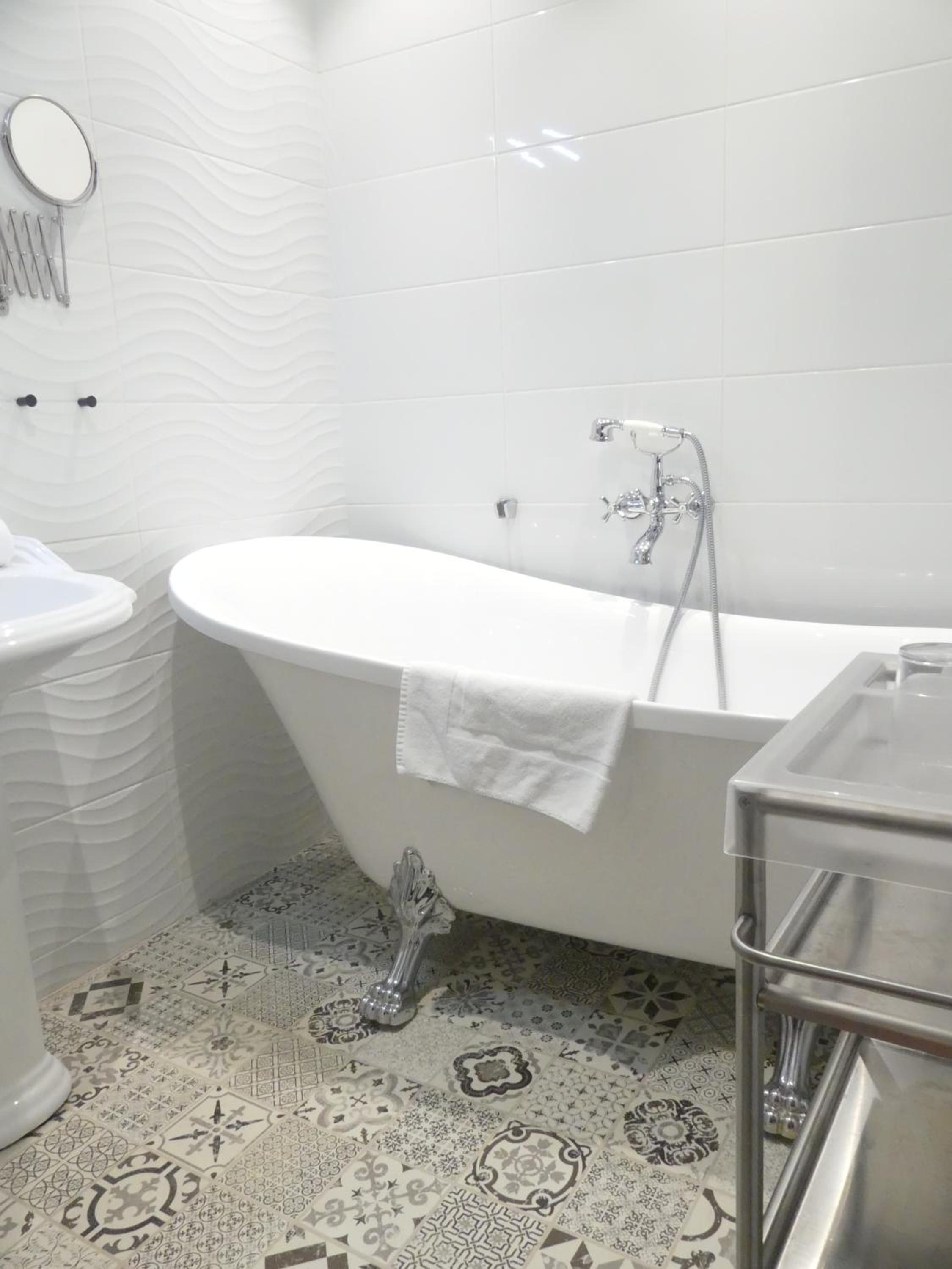 Superior Double Room with Sea View - Photo 2