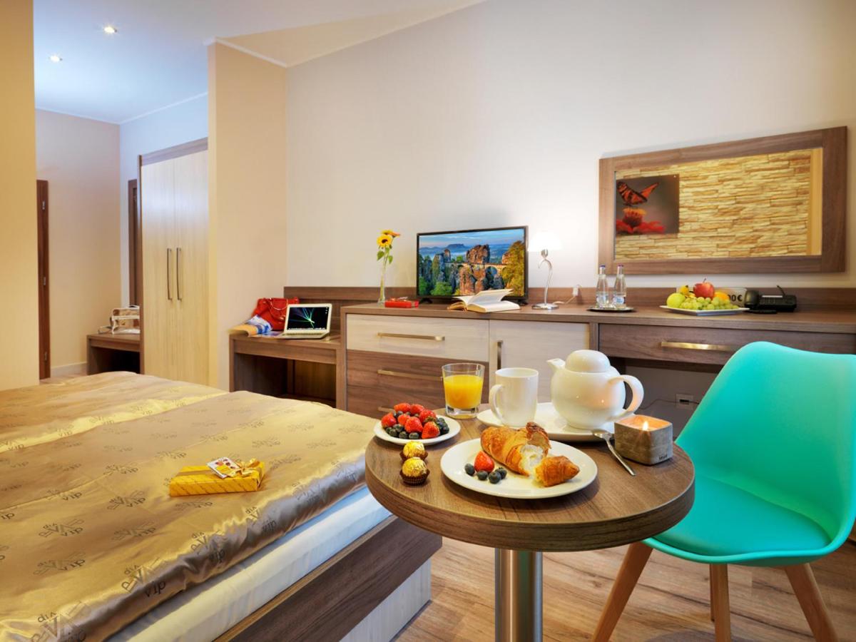 Deluxe Double Room - Photo 5