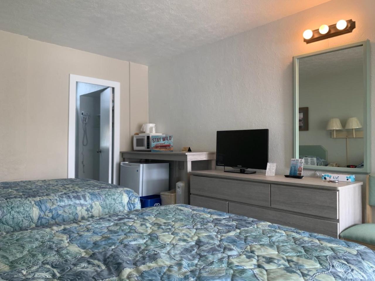 Standard Double Room (2 Adults + 2 Children) photo 3